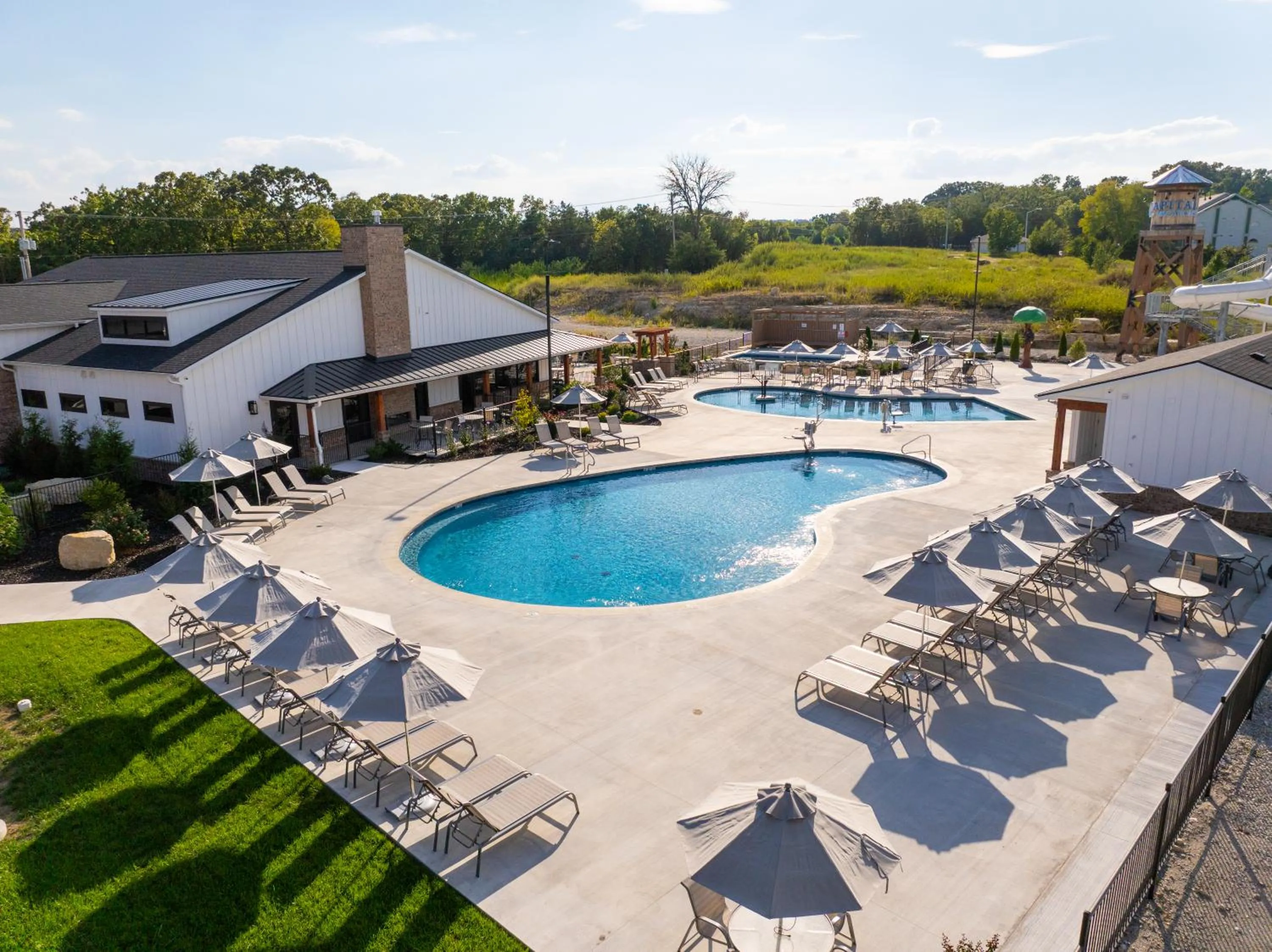 Day in Grand Crowne Resort