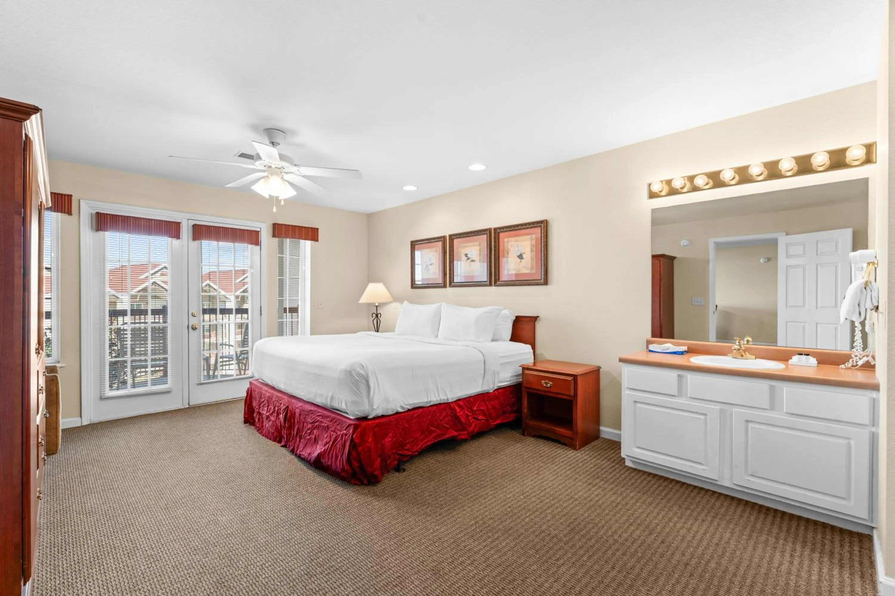 Bed in Grand Crowne Resort