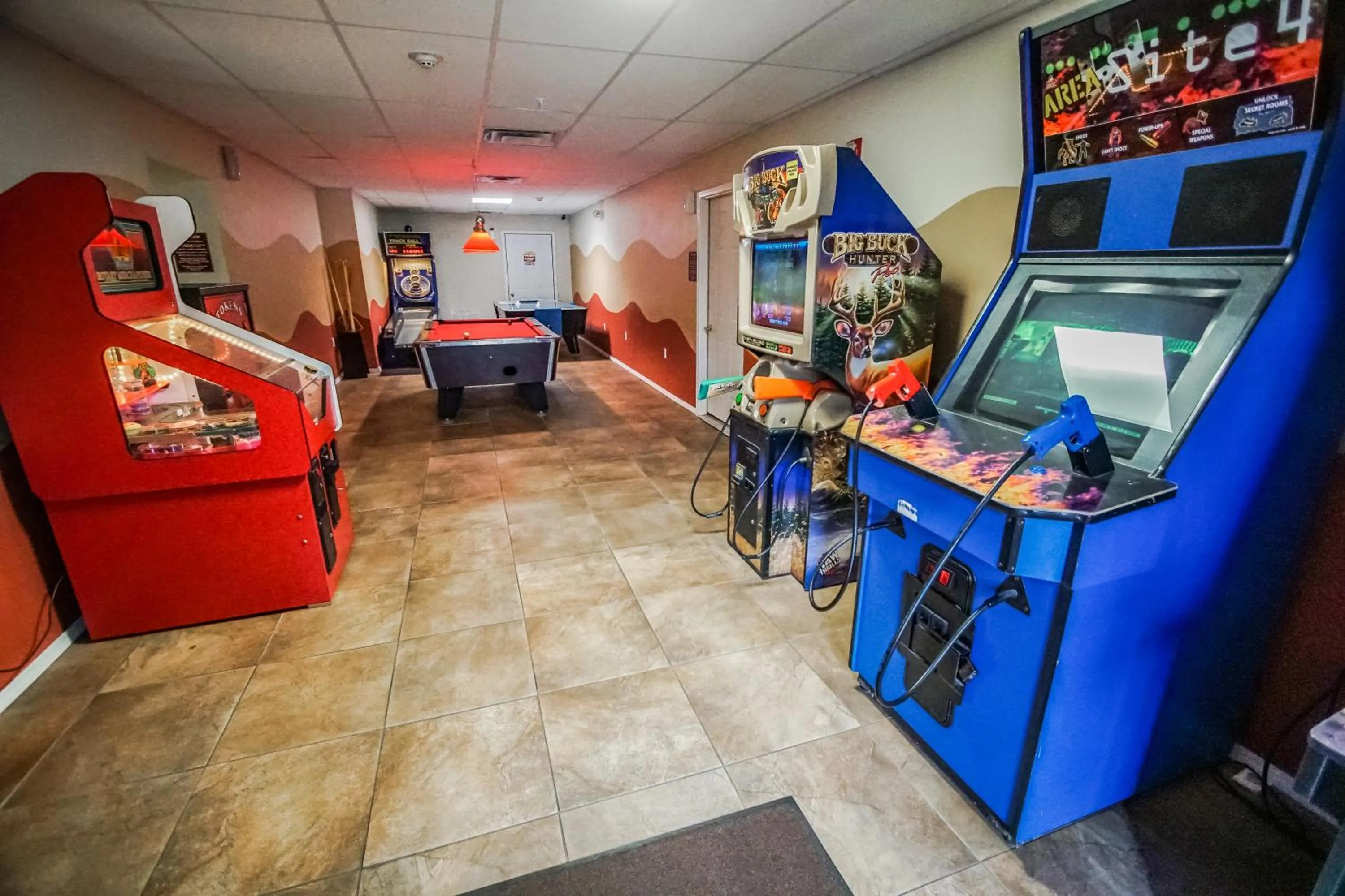 Billiard in Grand Crowne Resort