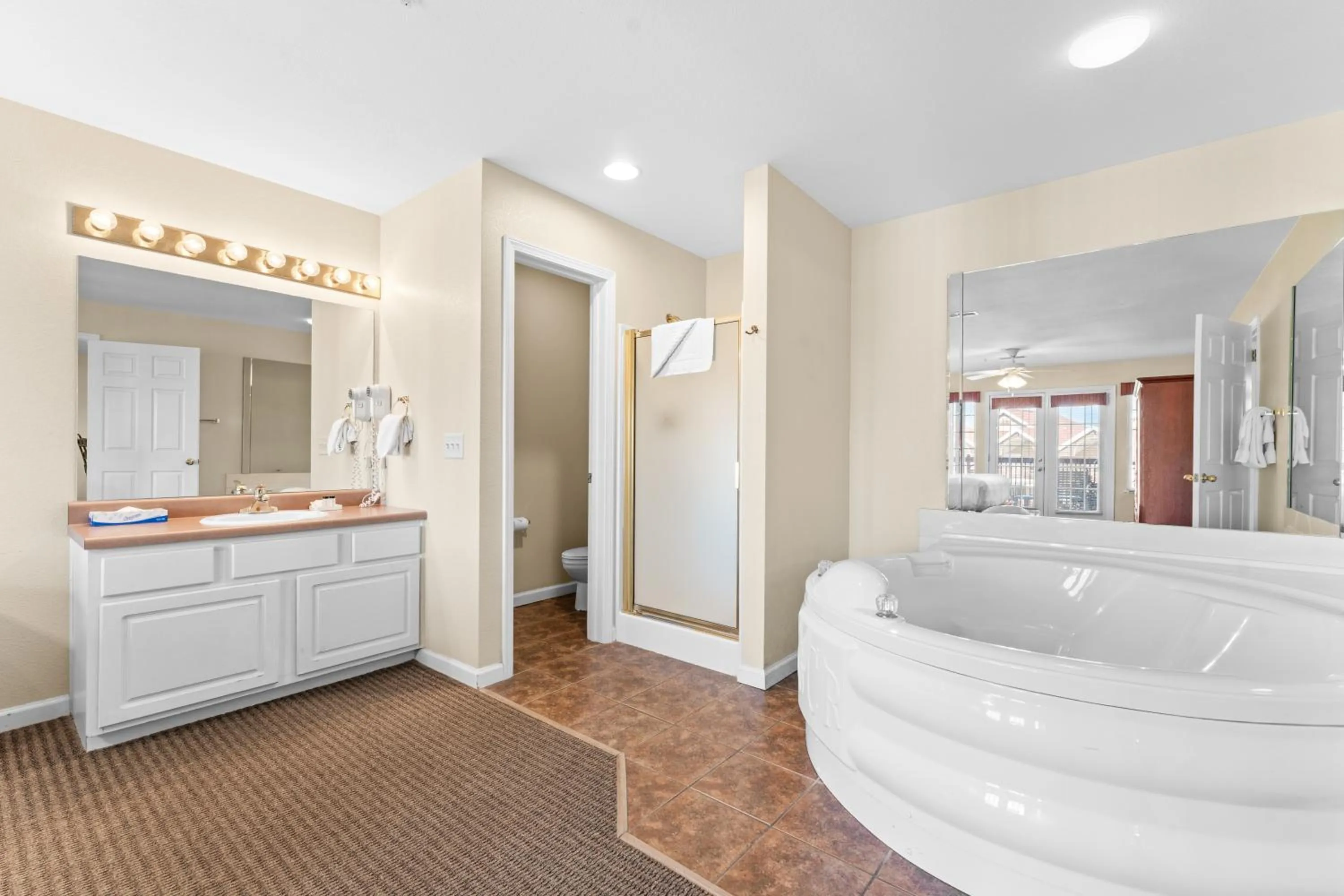 Bathroom in Grand Crowne Resort