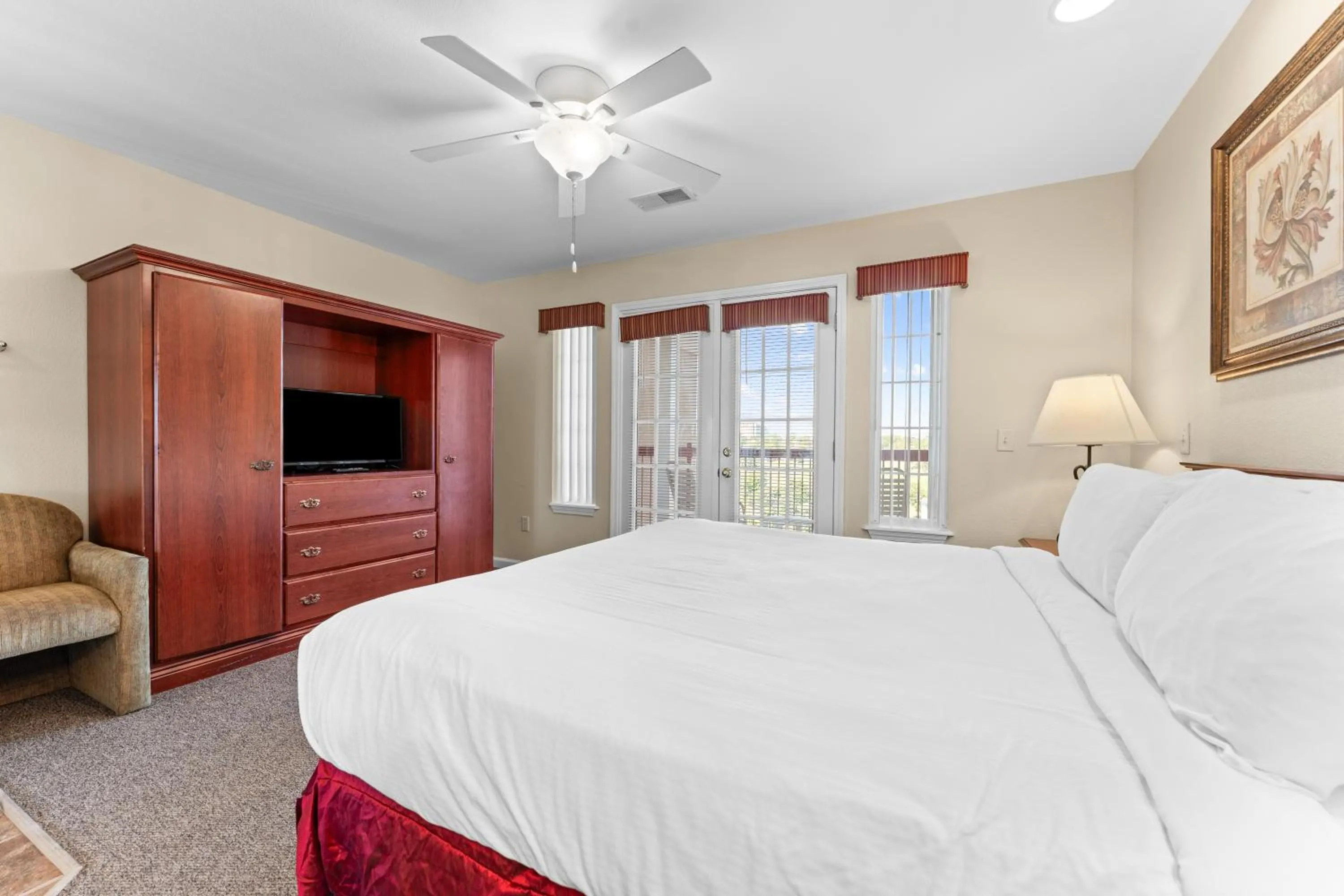 Bed in Grand Crowne Resort