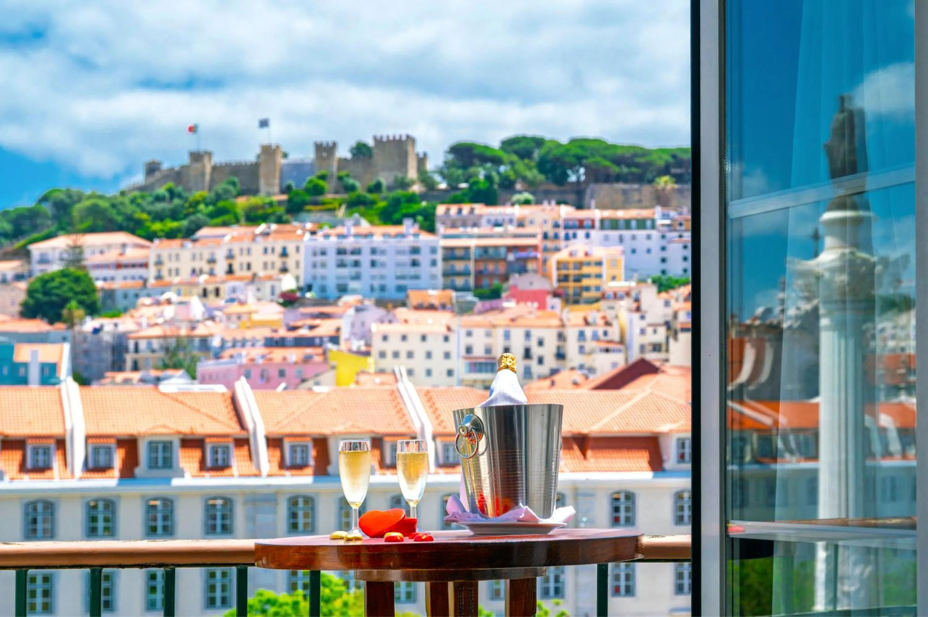 View (from property/room) in Hotel Metropole