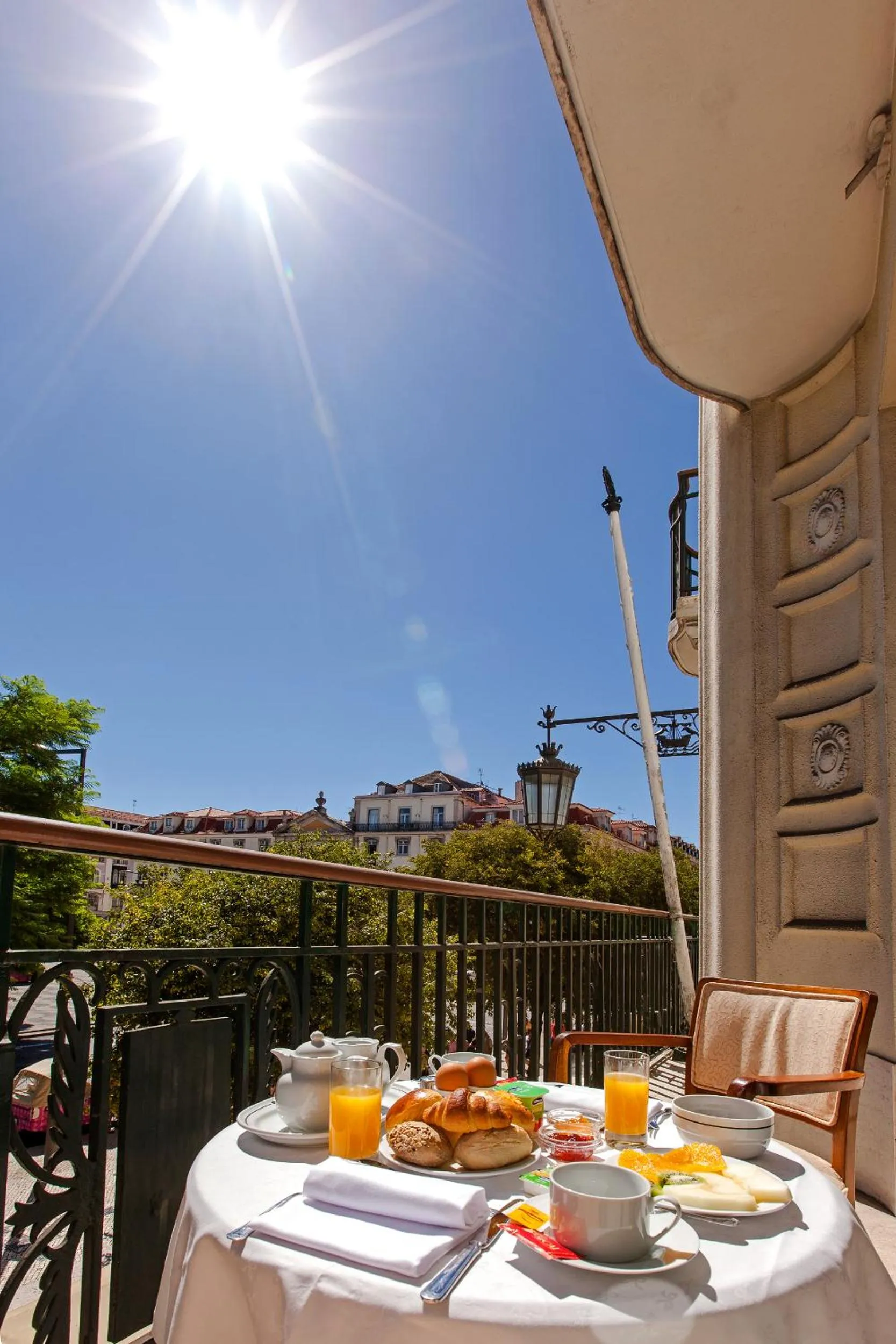 Food and drinks in Hotel Metropole