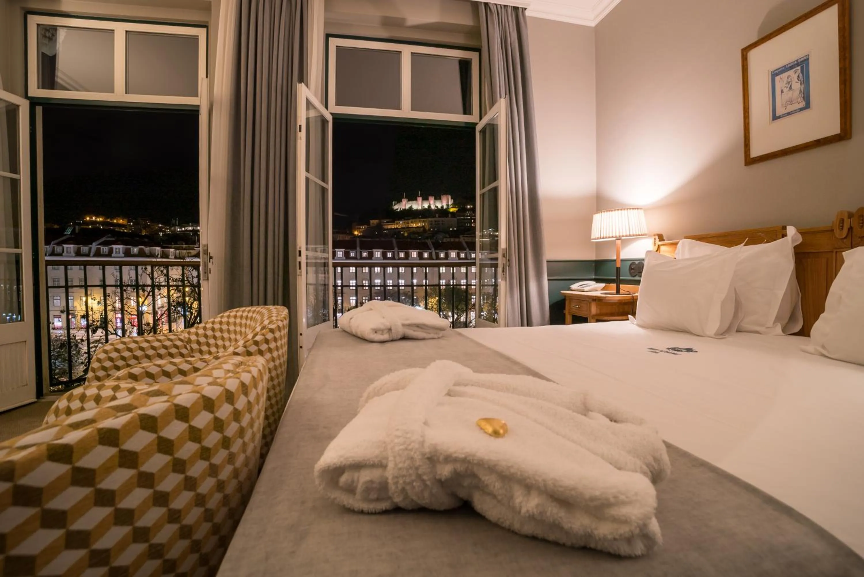 Bedroom, Bed in Hotel Metropole