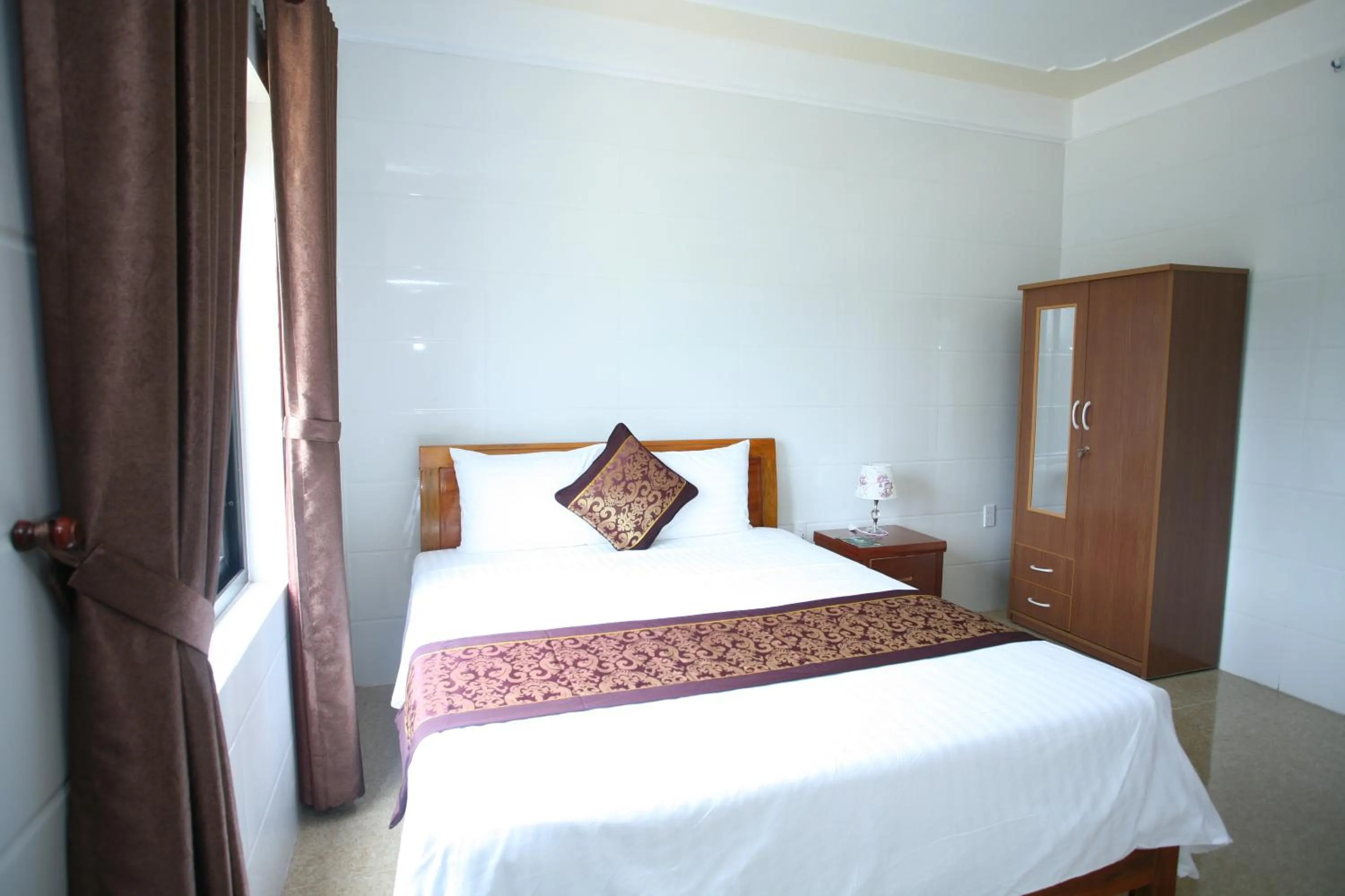 Bedroom, Bed in Sky Hotel