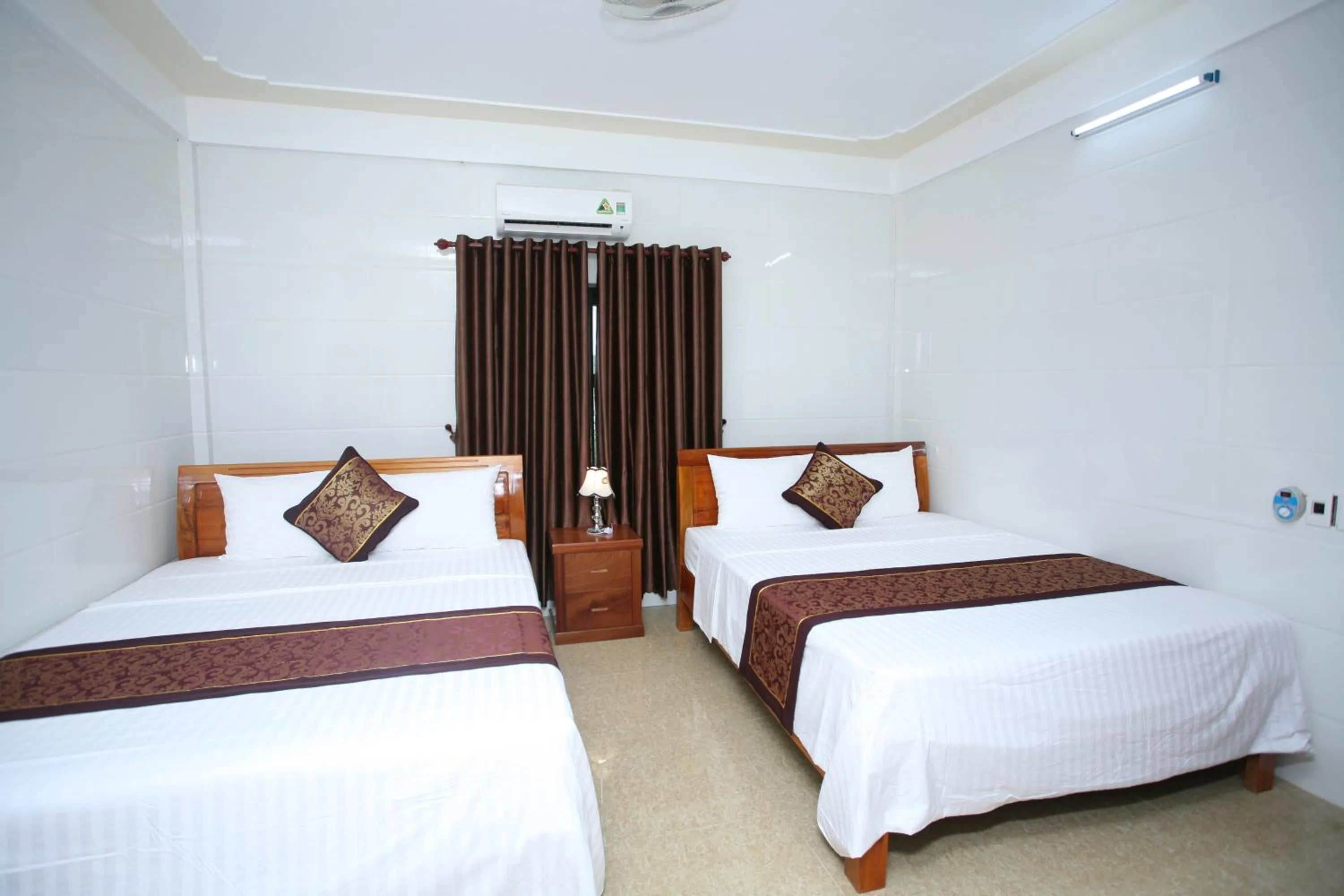 Bedroom, Bed in Sky Hotel