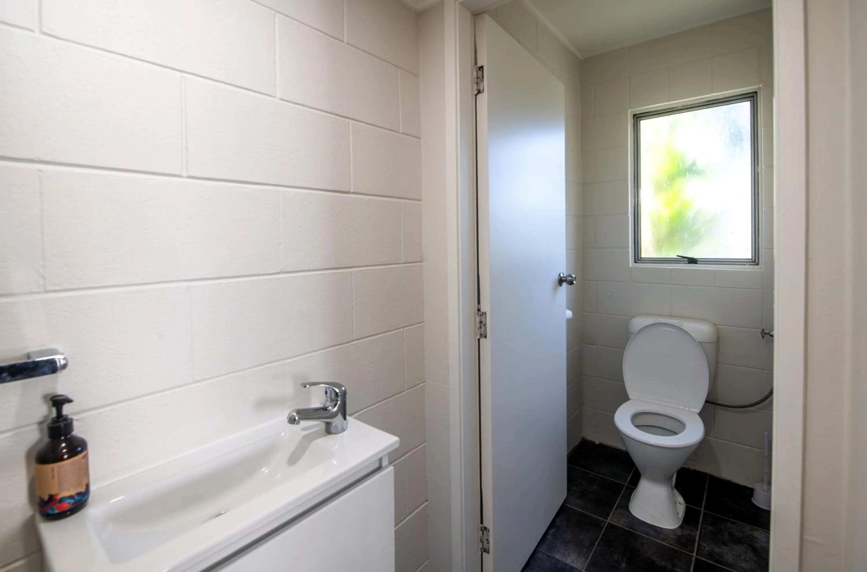 Toilet in Ripple Rotorua