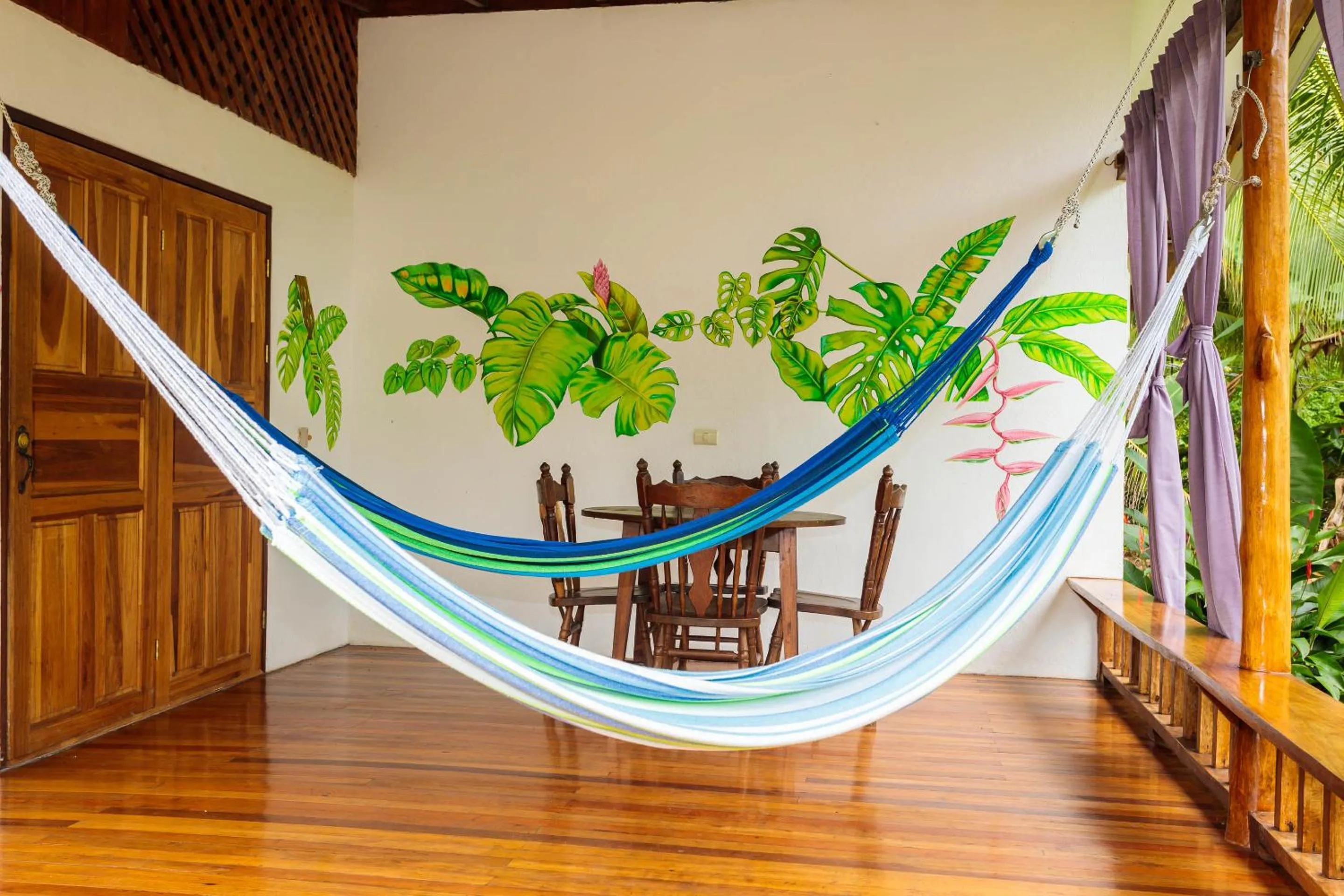 Balcony/Terrace in Bungalows Ache Cozy House