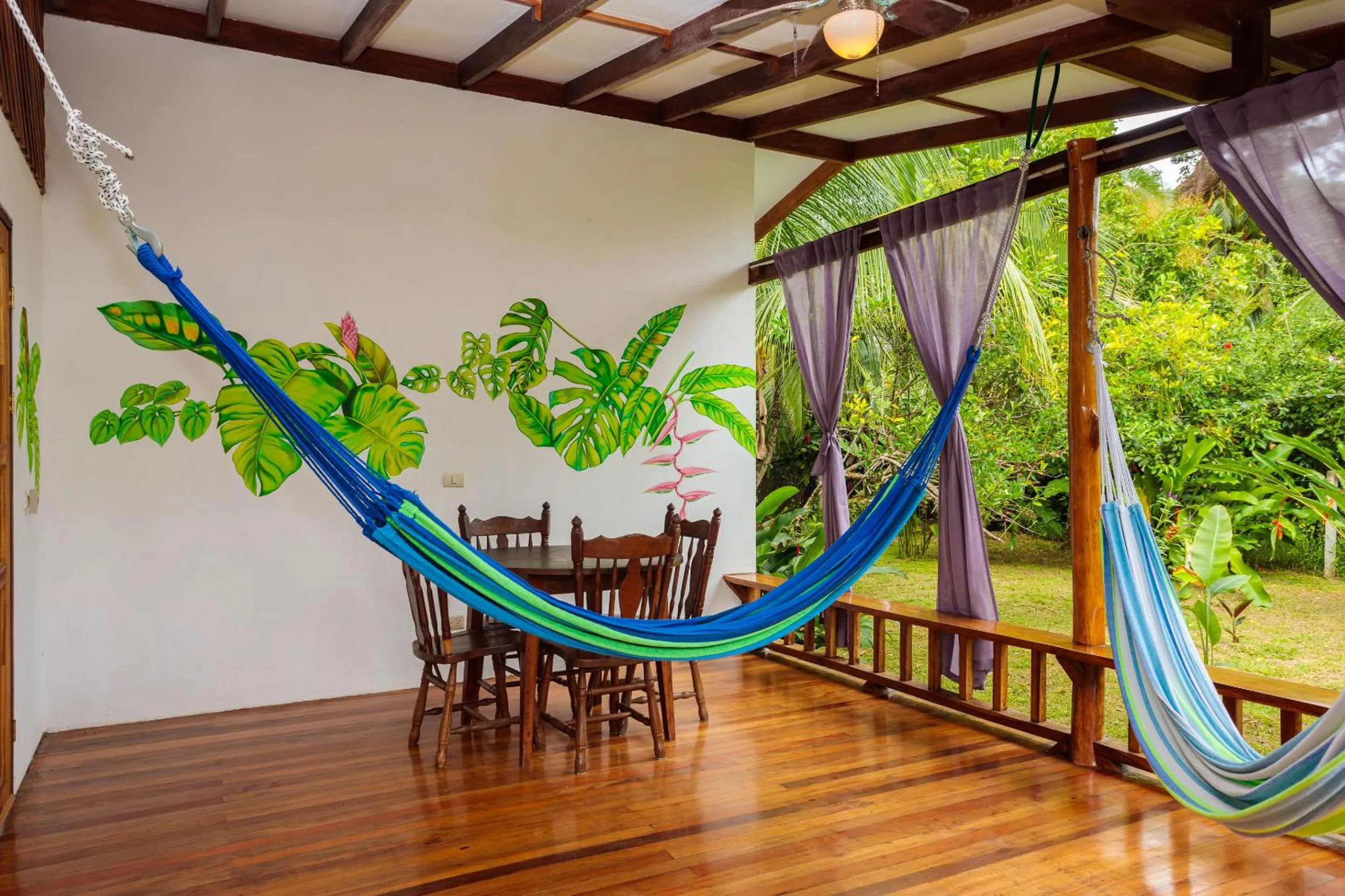 Balcony/Terrace in Bungalows Ache Cozy House