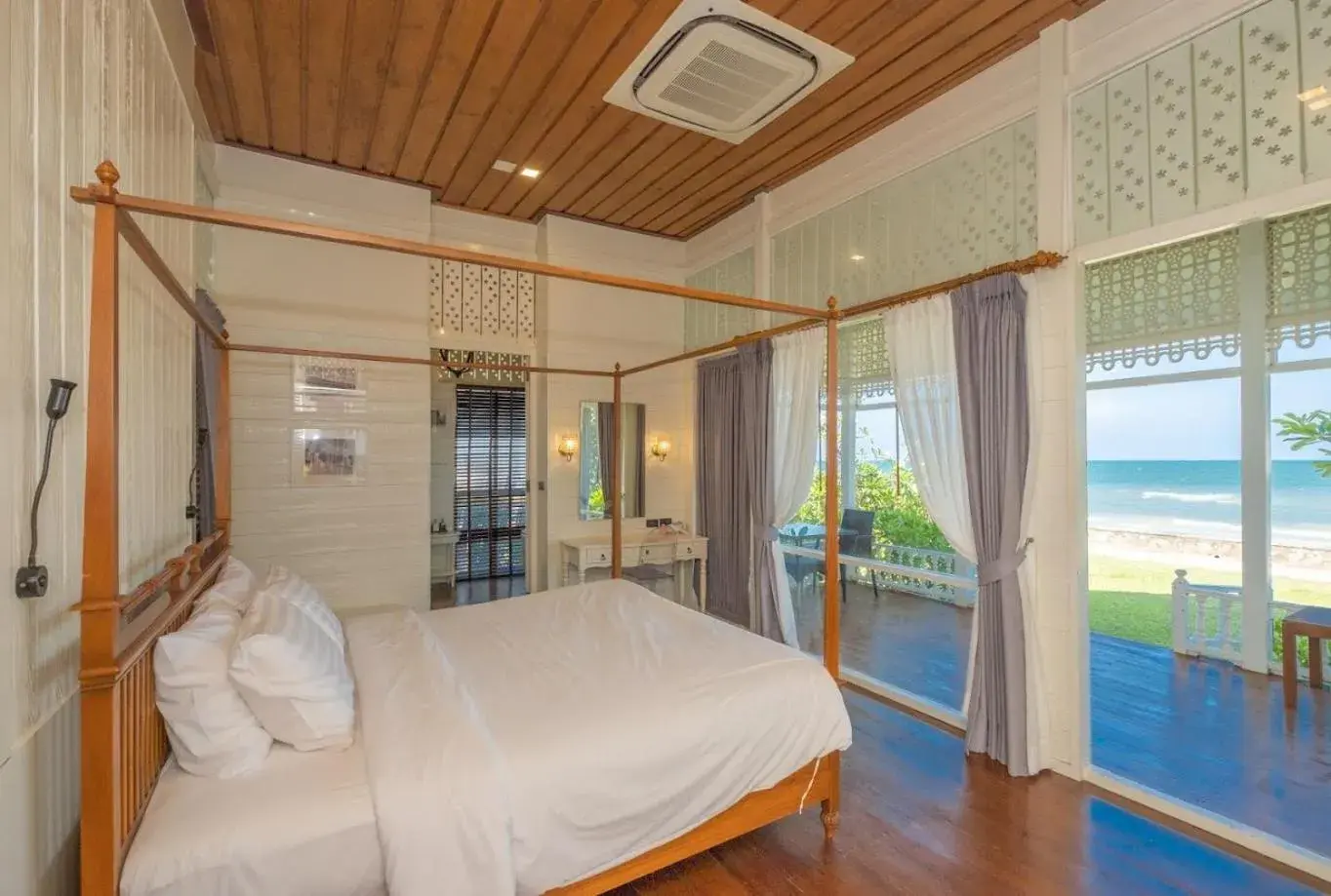Bed in De Chaochom Hua Hin Bed in De Chaochom Hua Hin