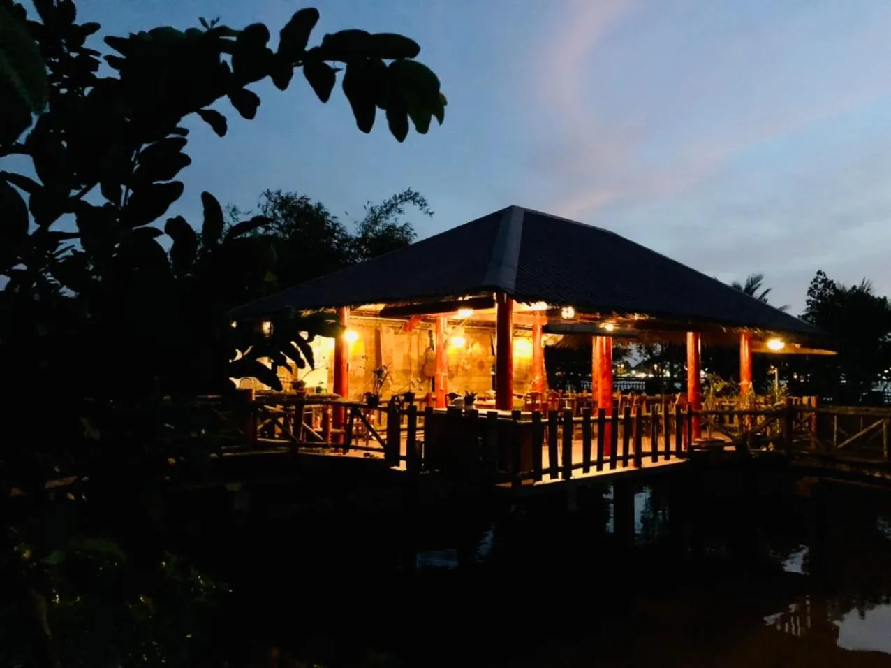 mekong riverside homestay