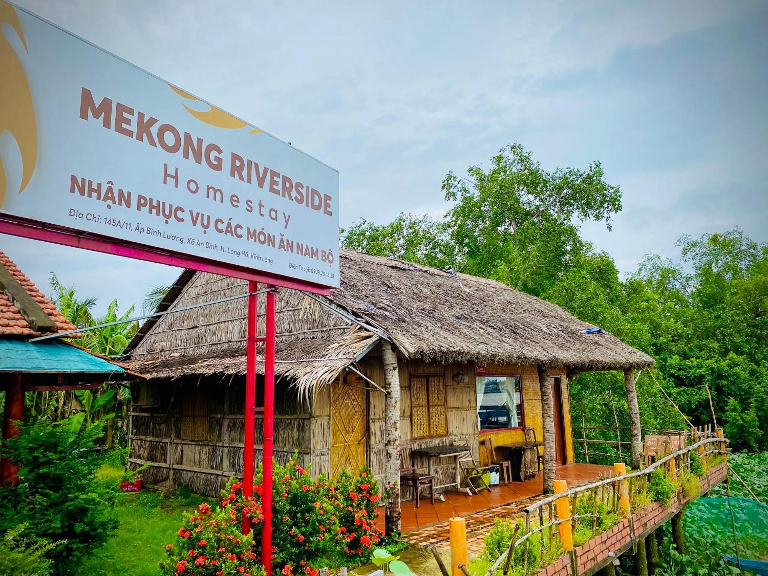 mekong riverside homestay