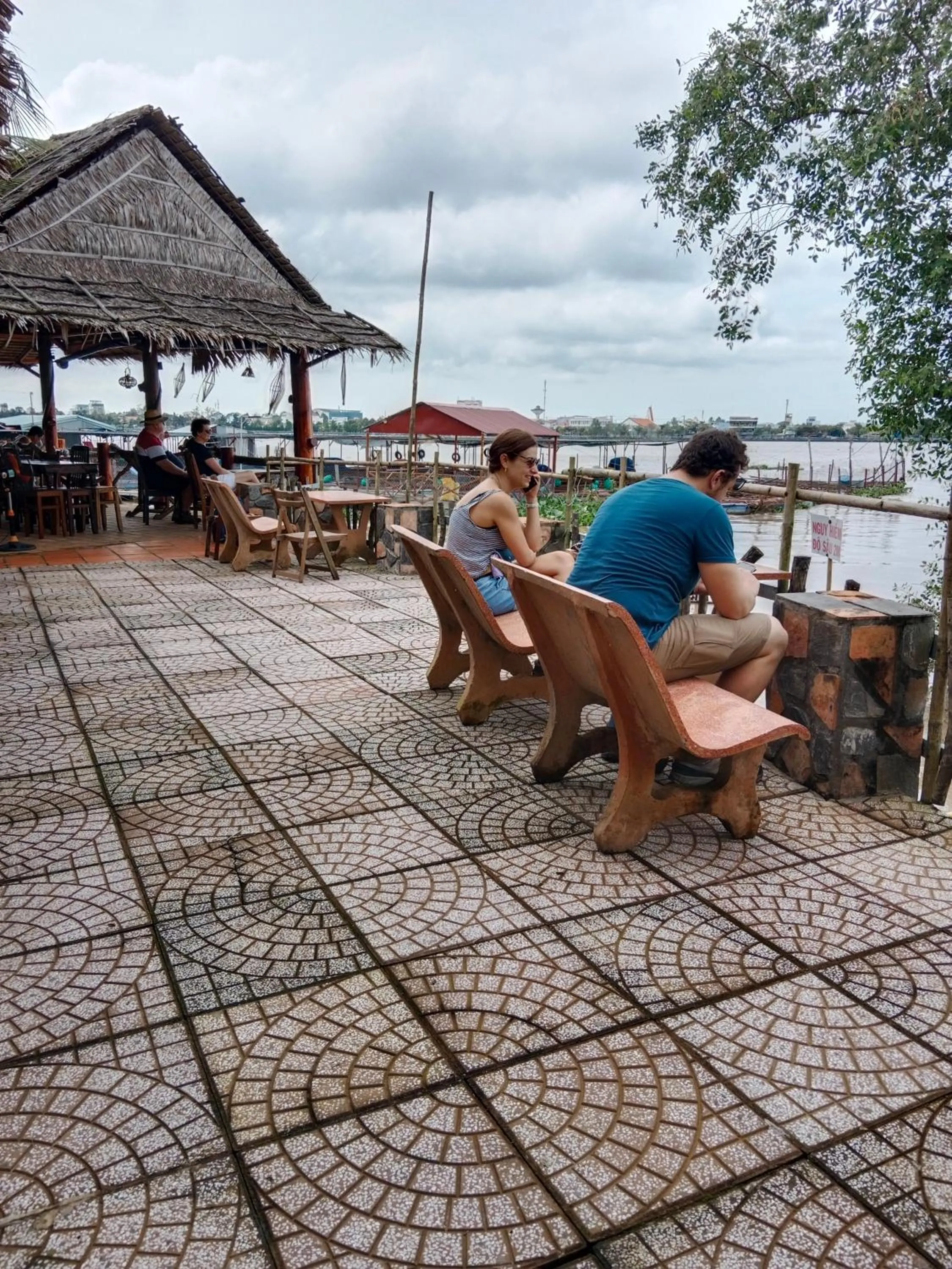 mekong riverside homestay