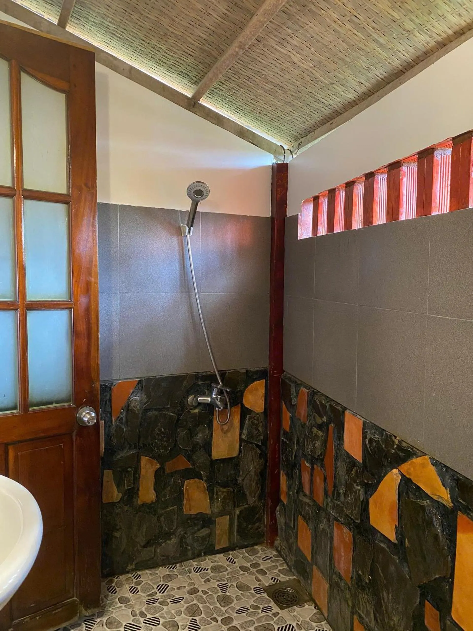 Bathroom in mekong riverside homestay