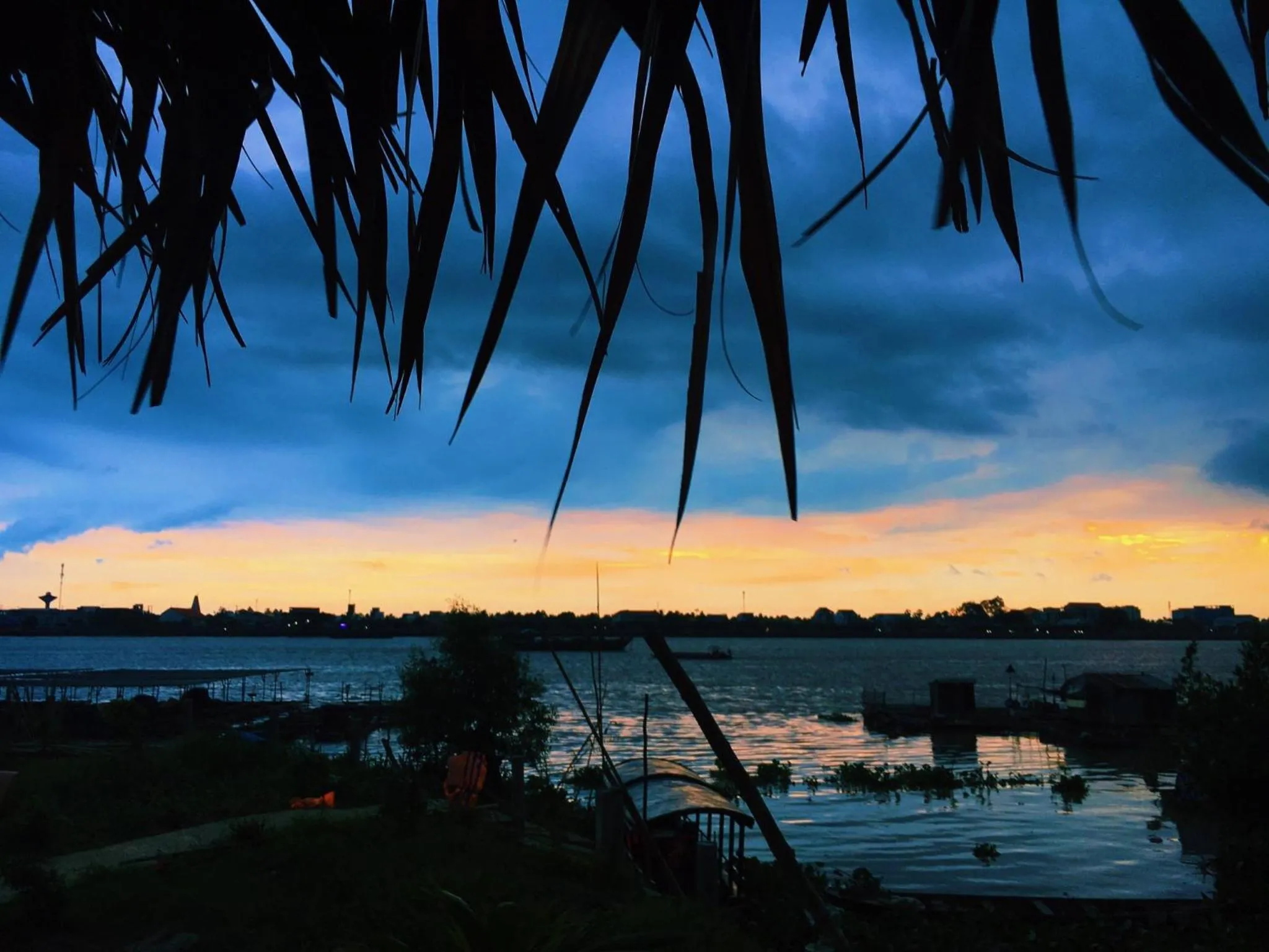 mekong riverside homestay