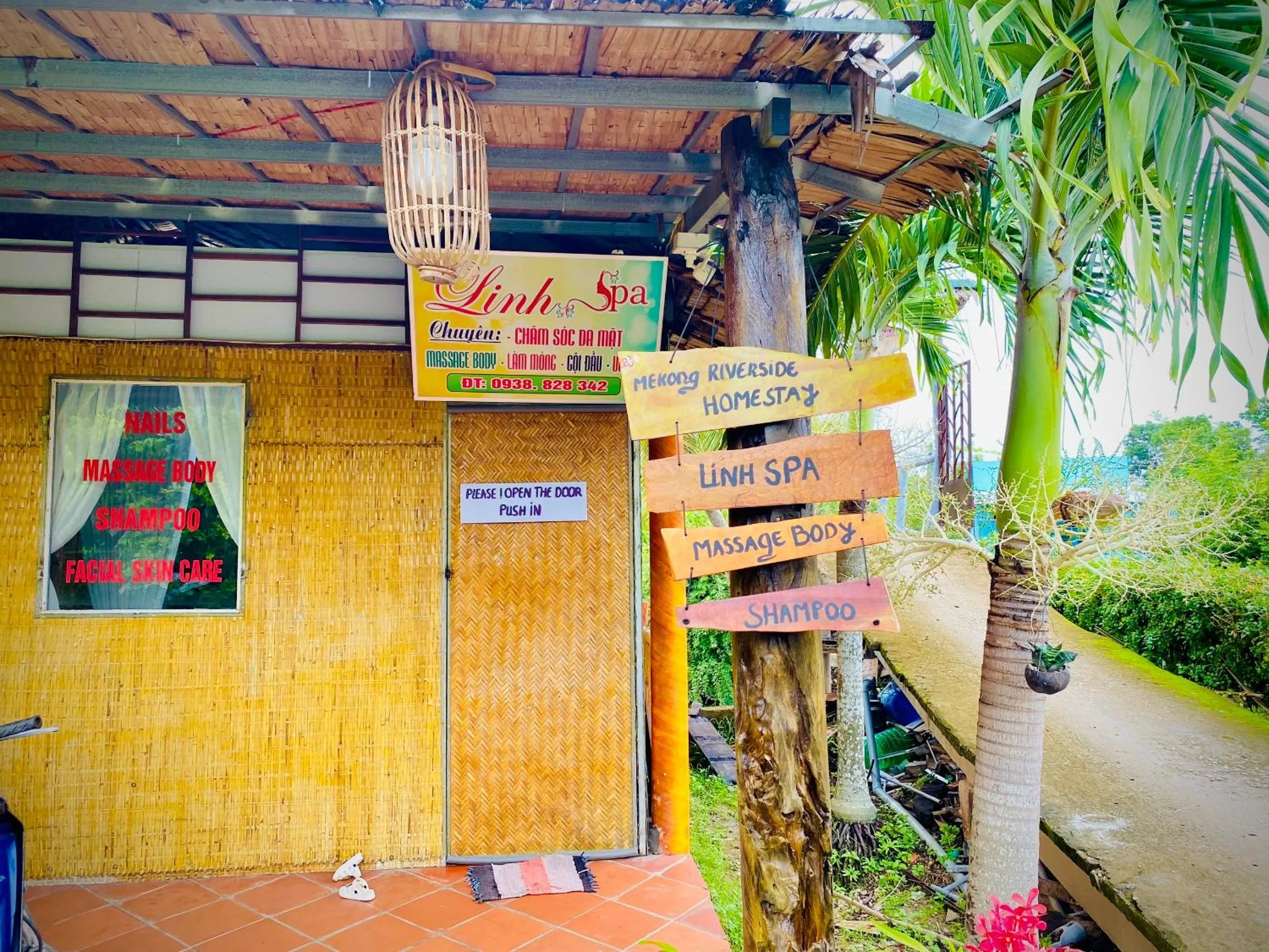 mekong riverside homestay