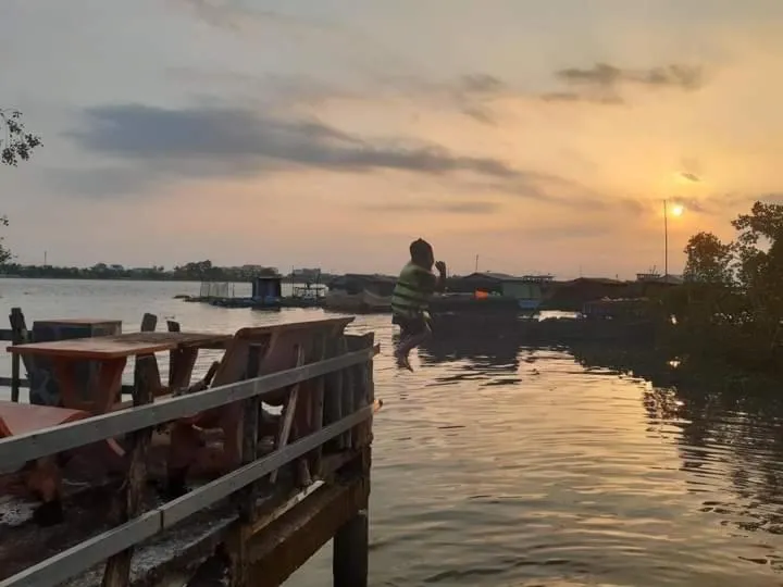 Sunset in mekong riverside homestay