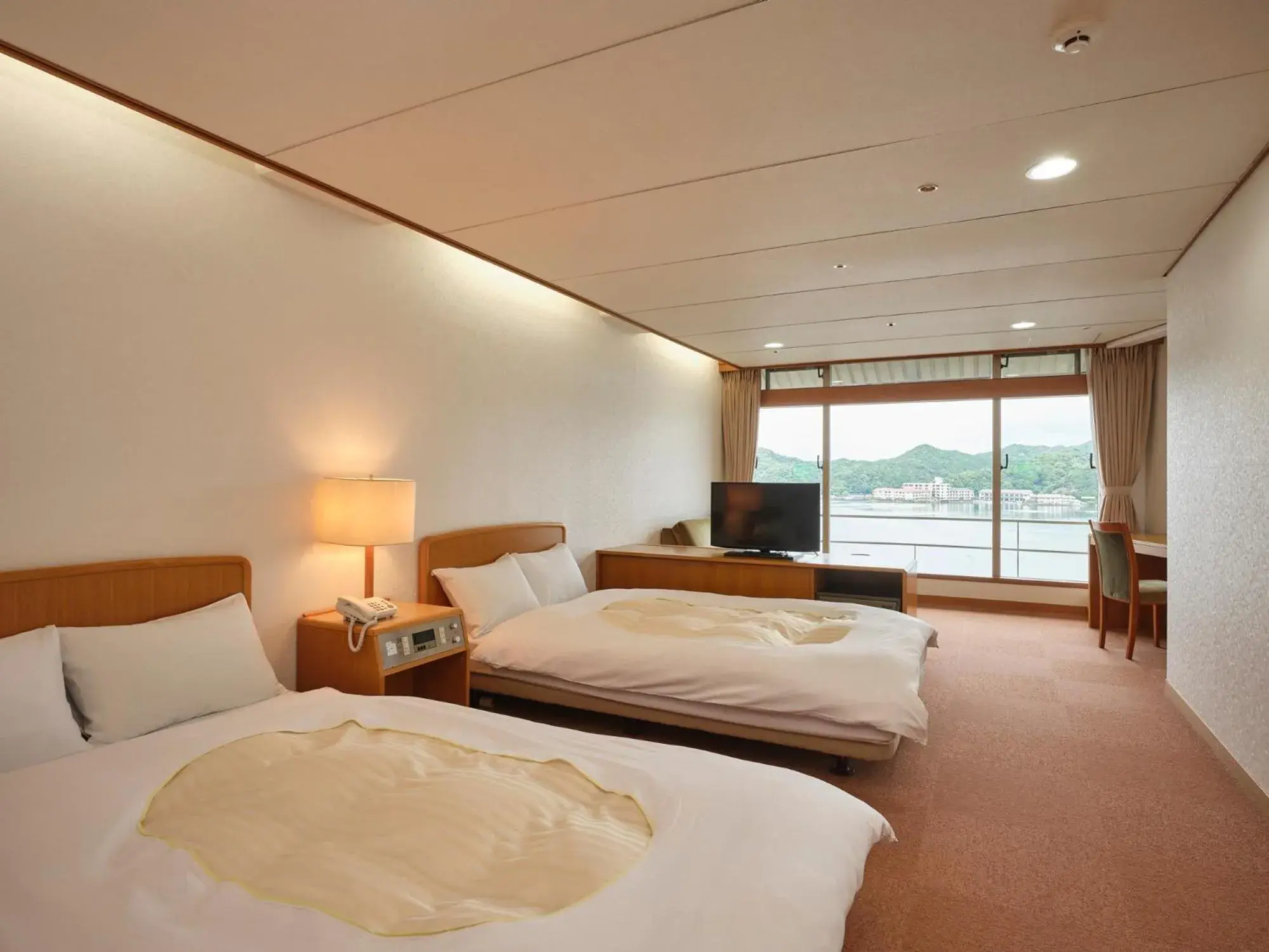 Standard Twin Room - Nagisakan in Hotel Urashima Standard Twin Room - Nagisakan in Hotel Urashima