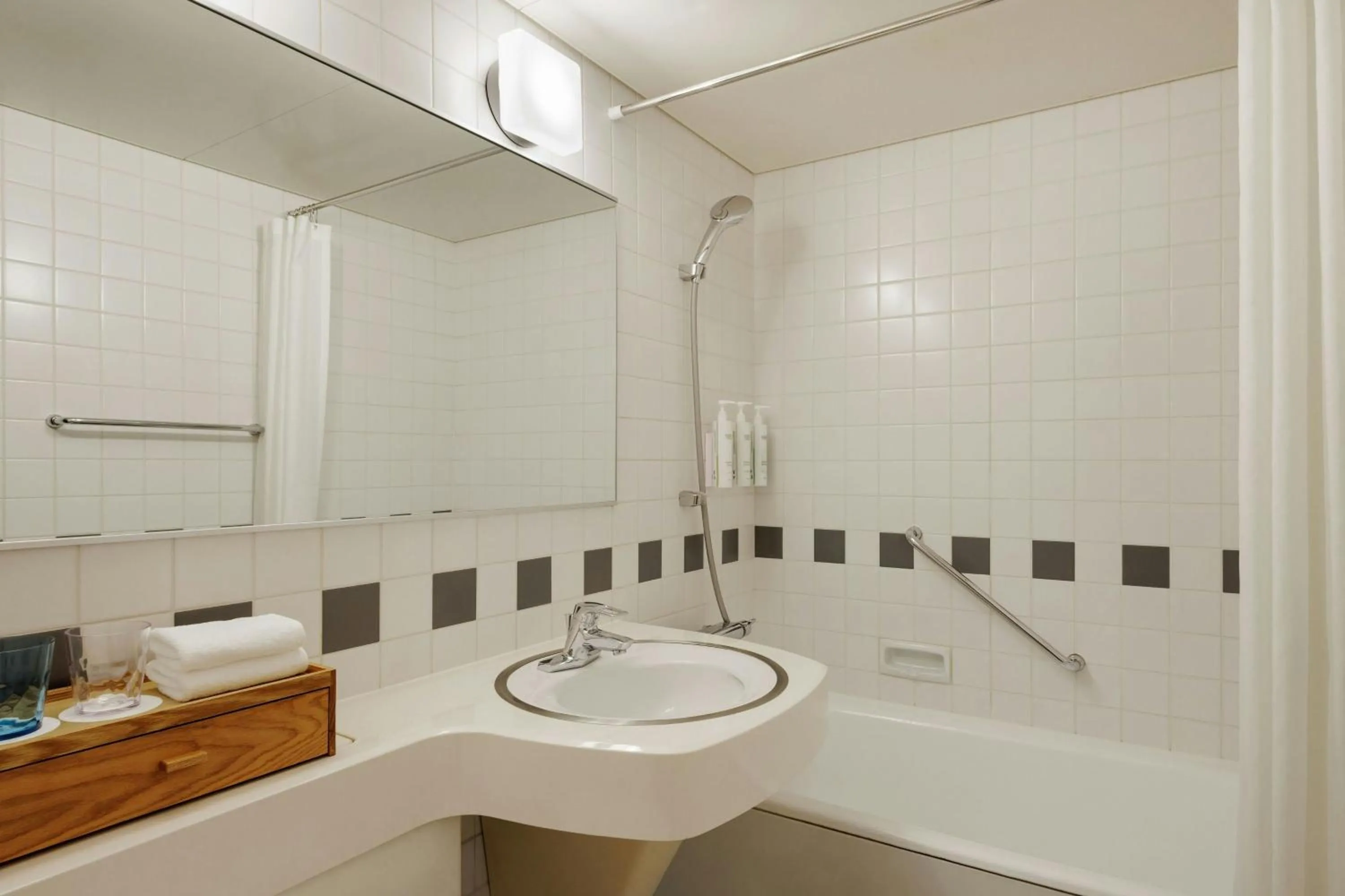 Photo of the whole room in Fairfield by Marriott Sapporo