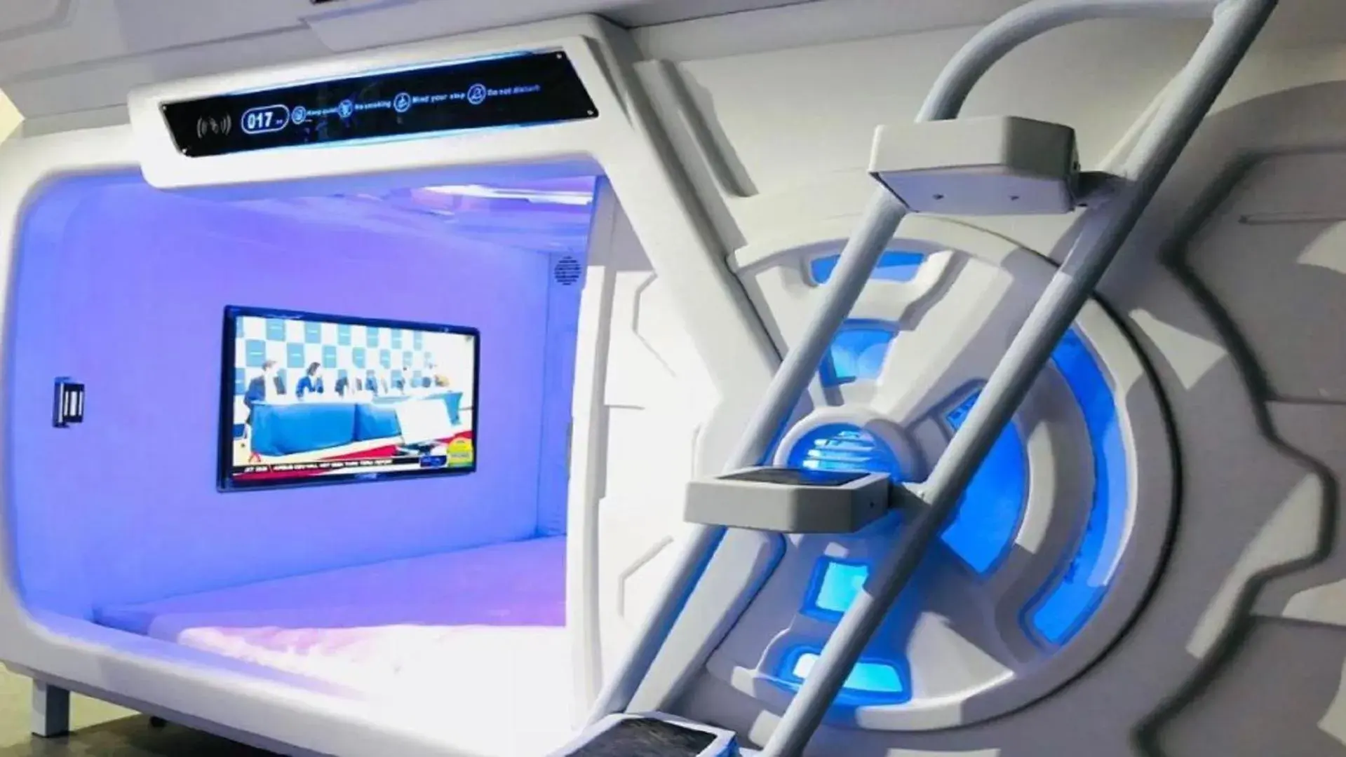 Double Space Pod in MET A Space Pod at Arab Street Double Space Pod in MET A Space Pod at Arab Street