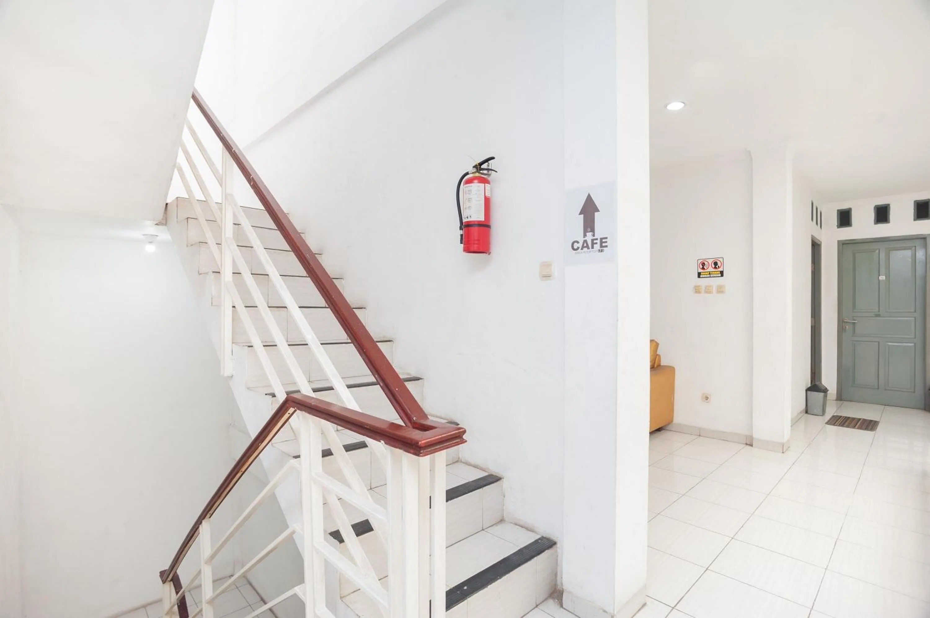 Floor plan in RedDoorz Syariah near Grand Galaxy Park