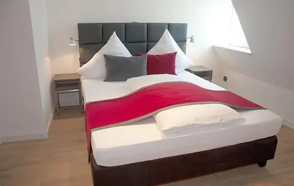 Bed in Gideon Hotel Bed in Gideon Hotel