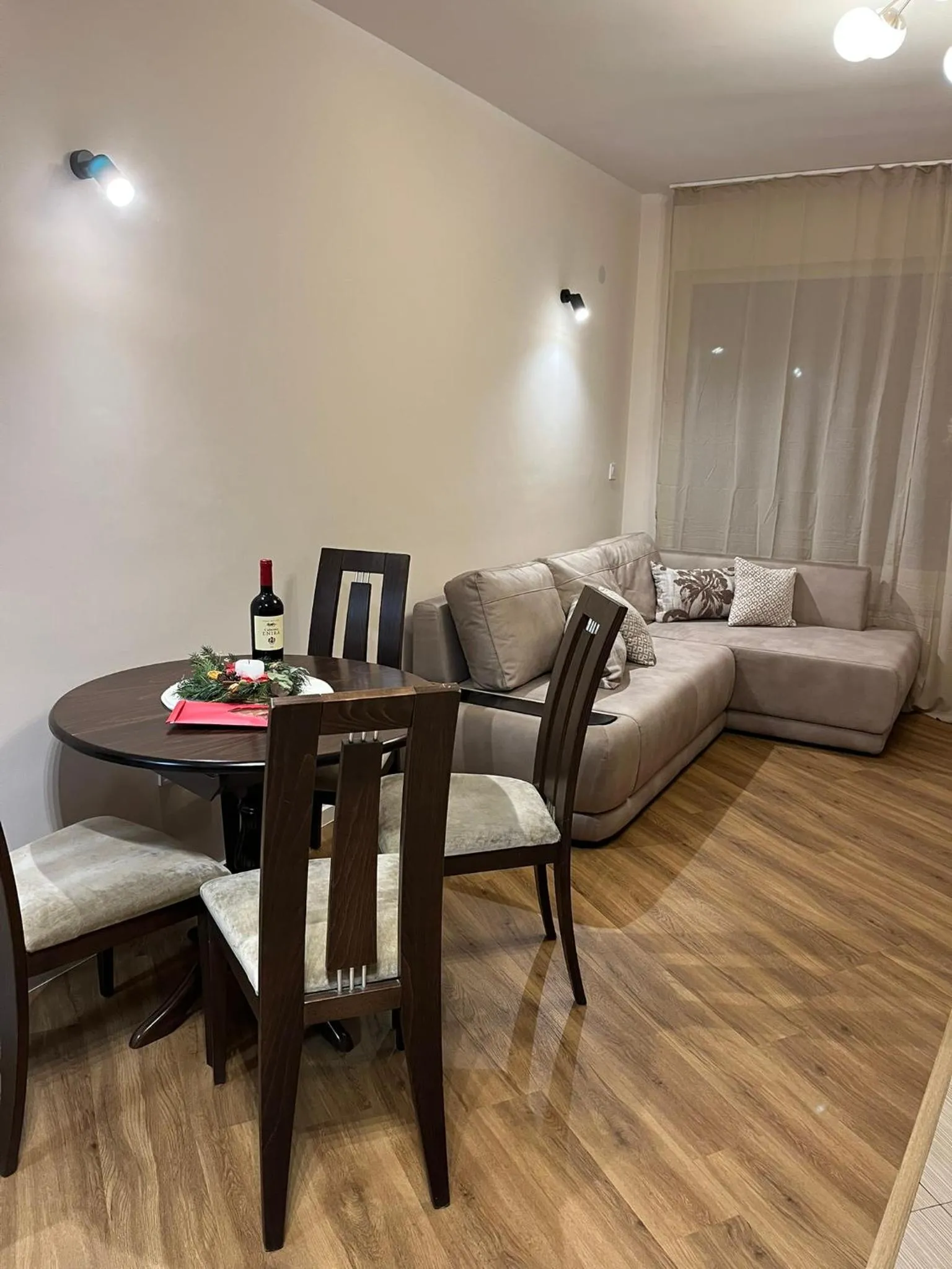 Kamy-Sophia Apartment