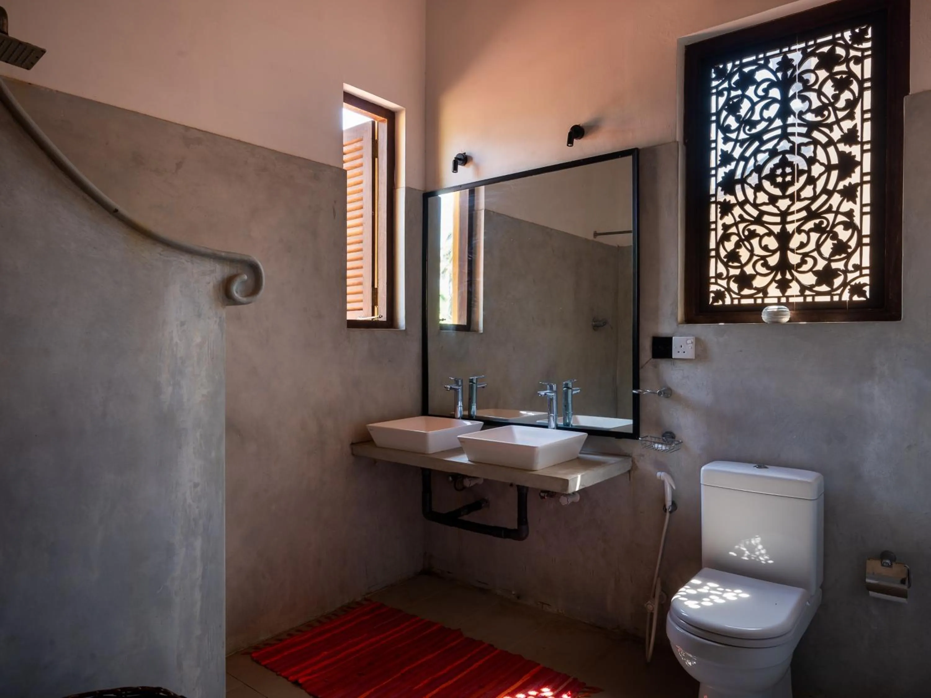 Bathroom in Villa Sunbird Negombo