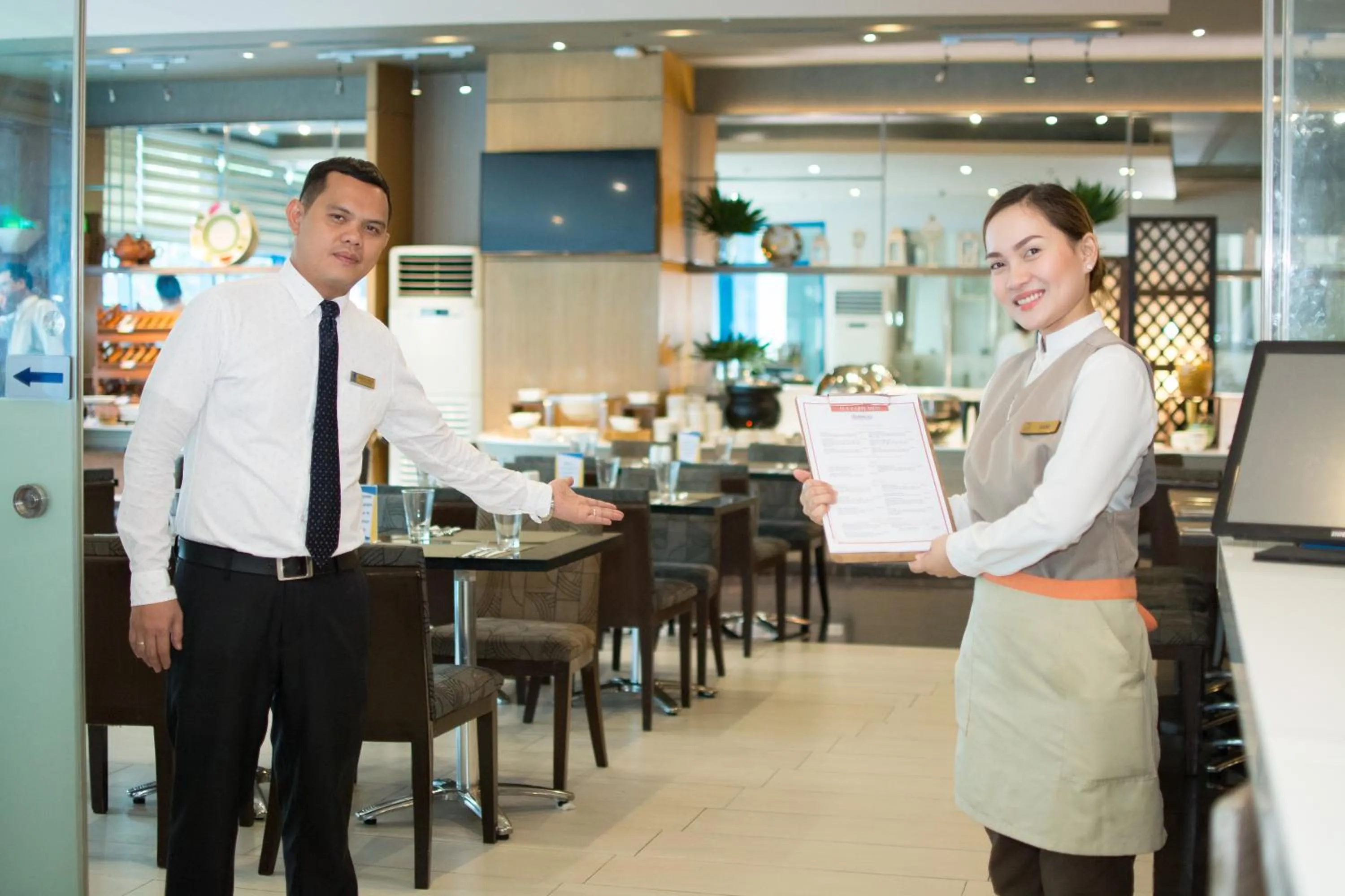 Restaurant/places to eat in One Pacific Place Serviced Residences