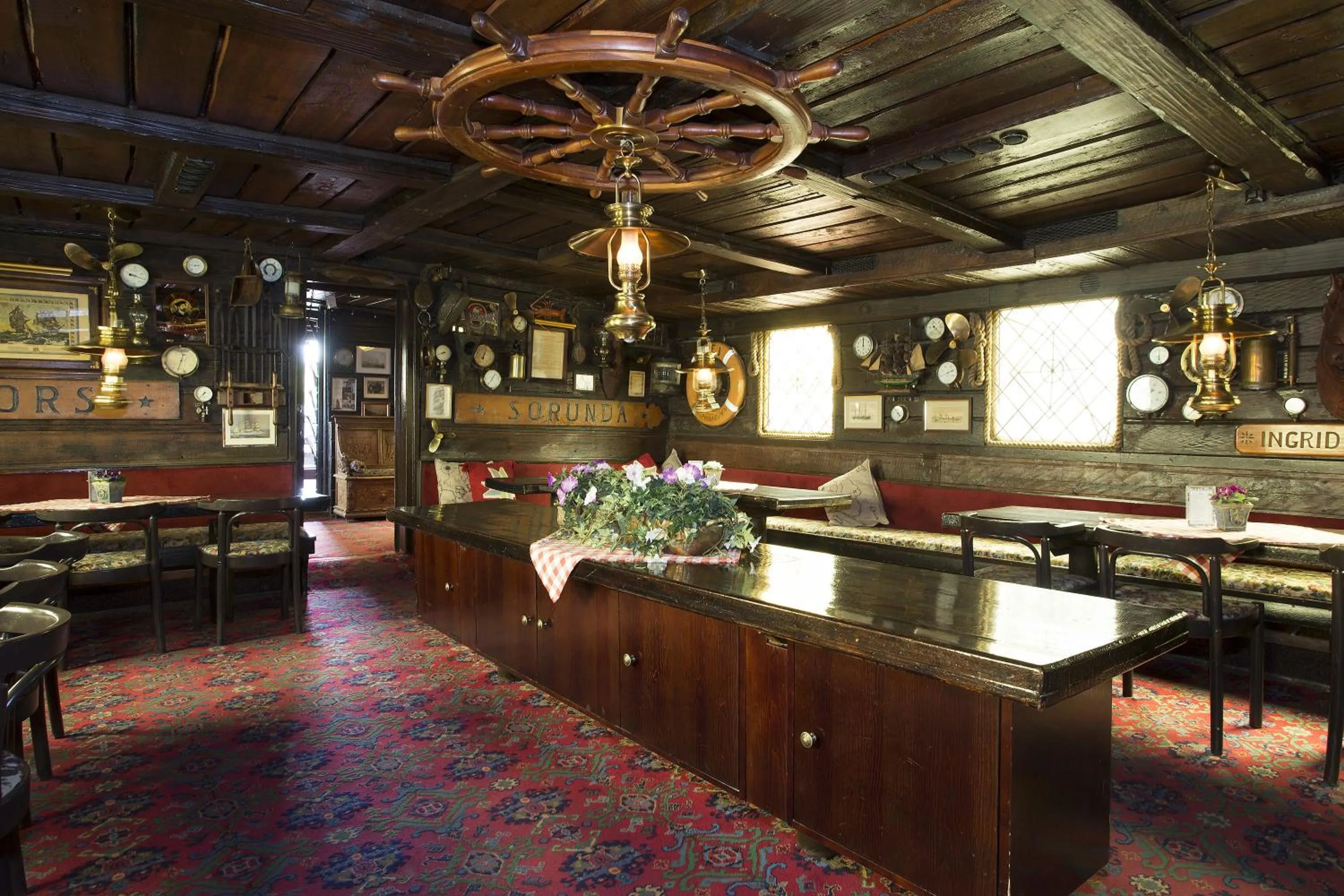 Lobby or reception in Den Röda Båten