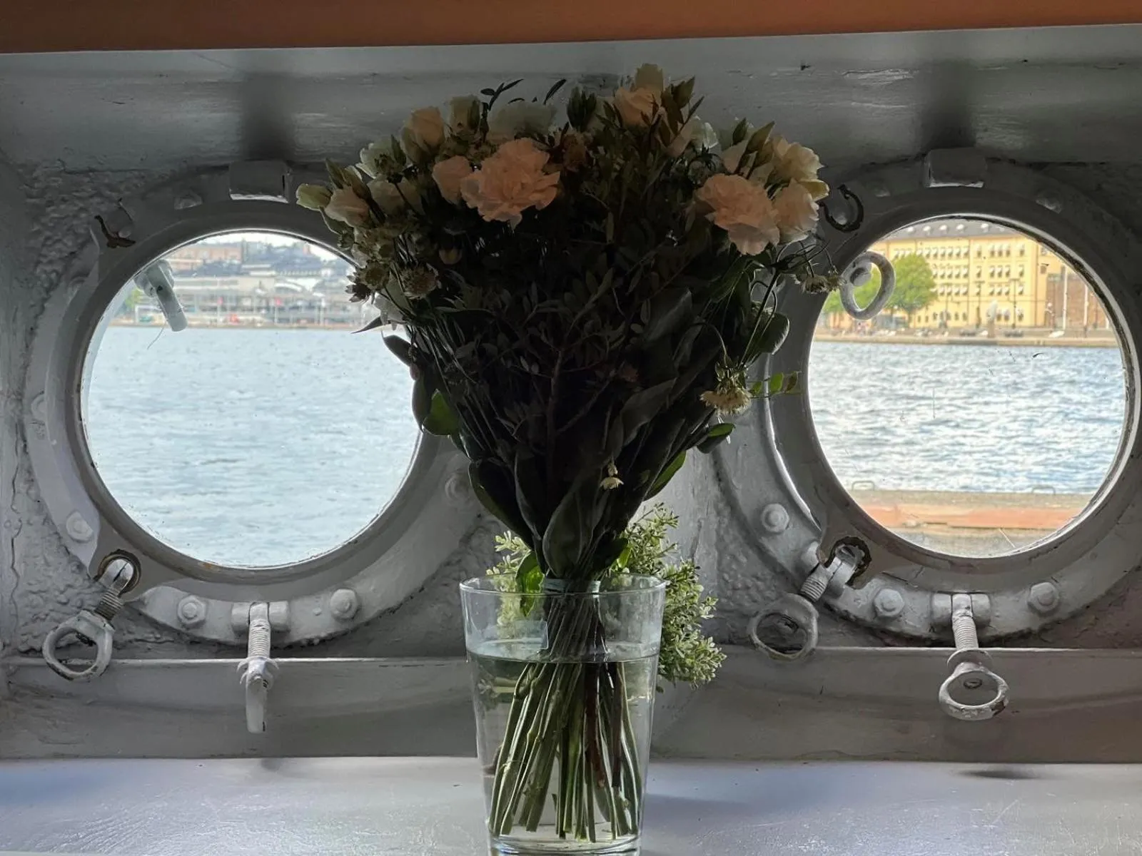 Property building in Den Röda Båten