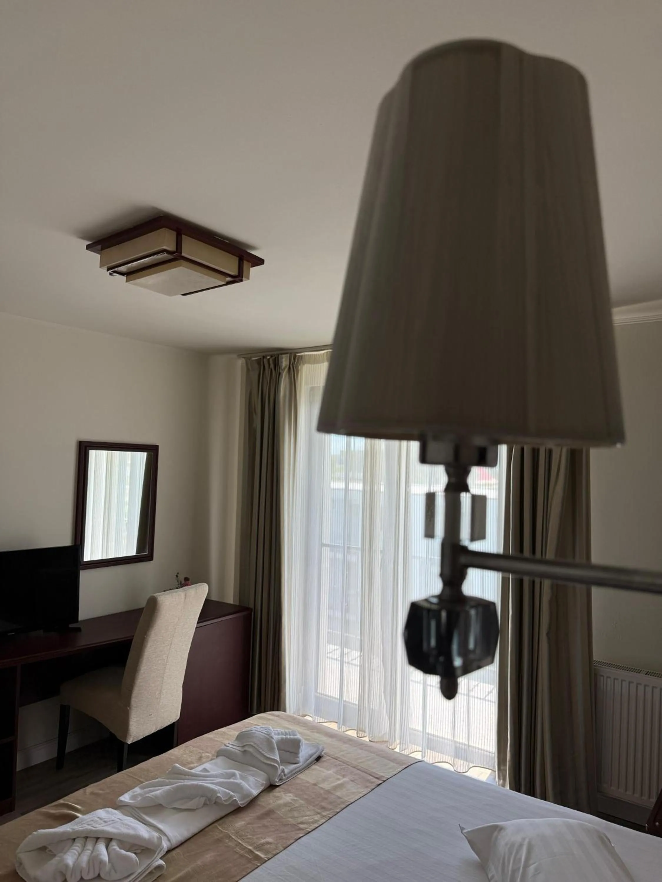 Bed in Hotel Mondial - Eforie Nord