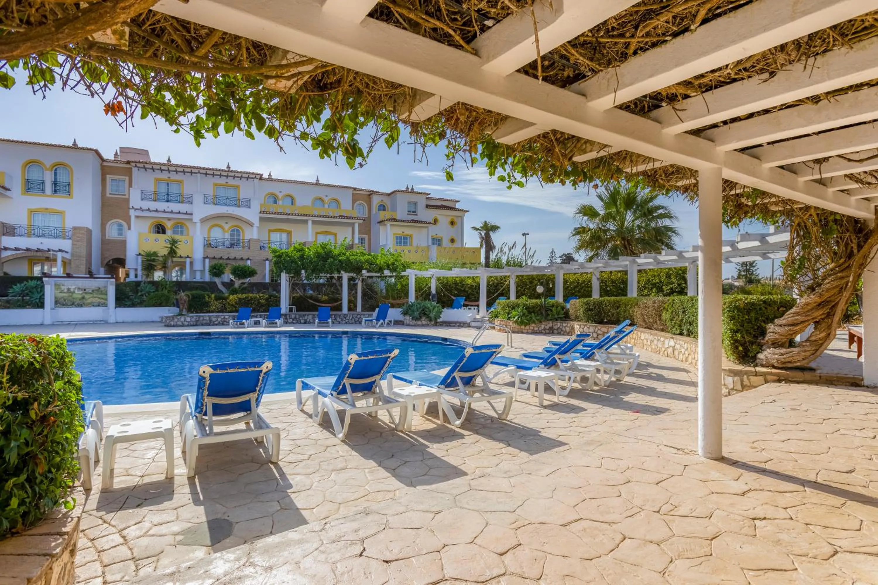 Luz Bay Hotel