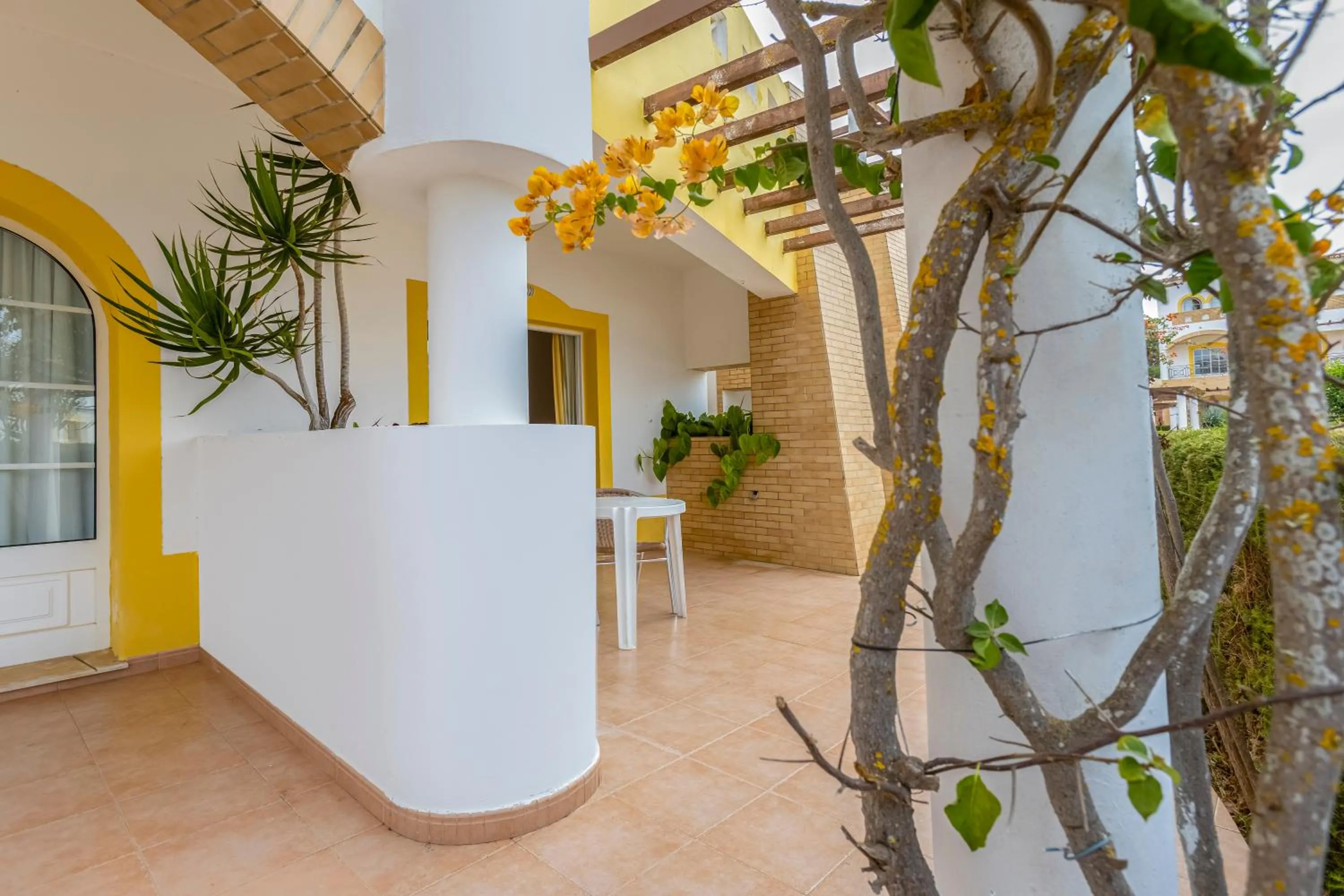 Luz Bay Hotel