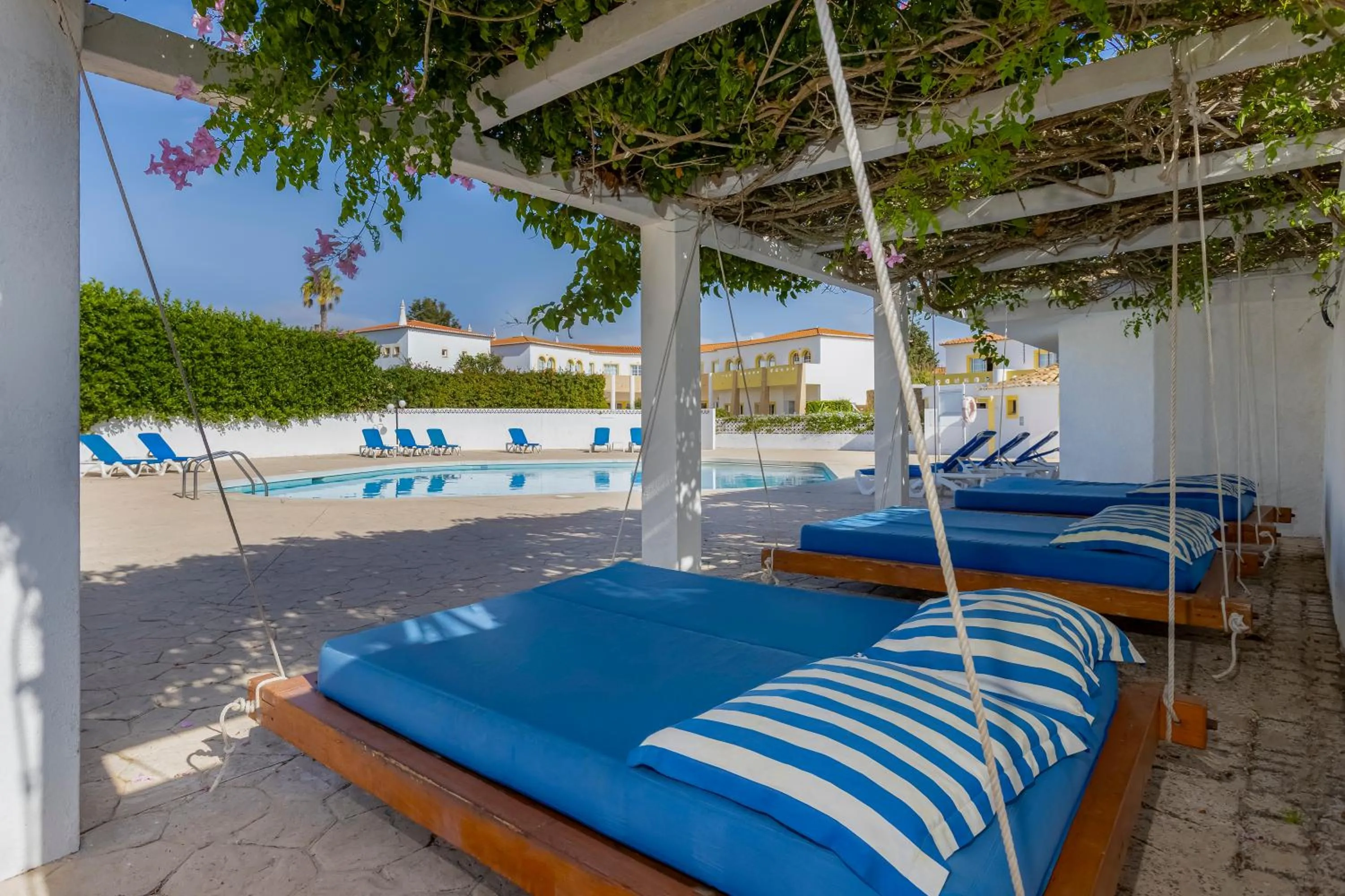 Luz Bay Hotel