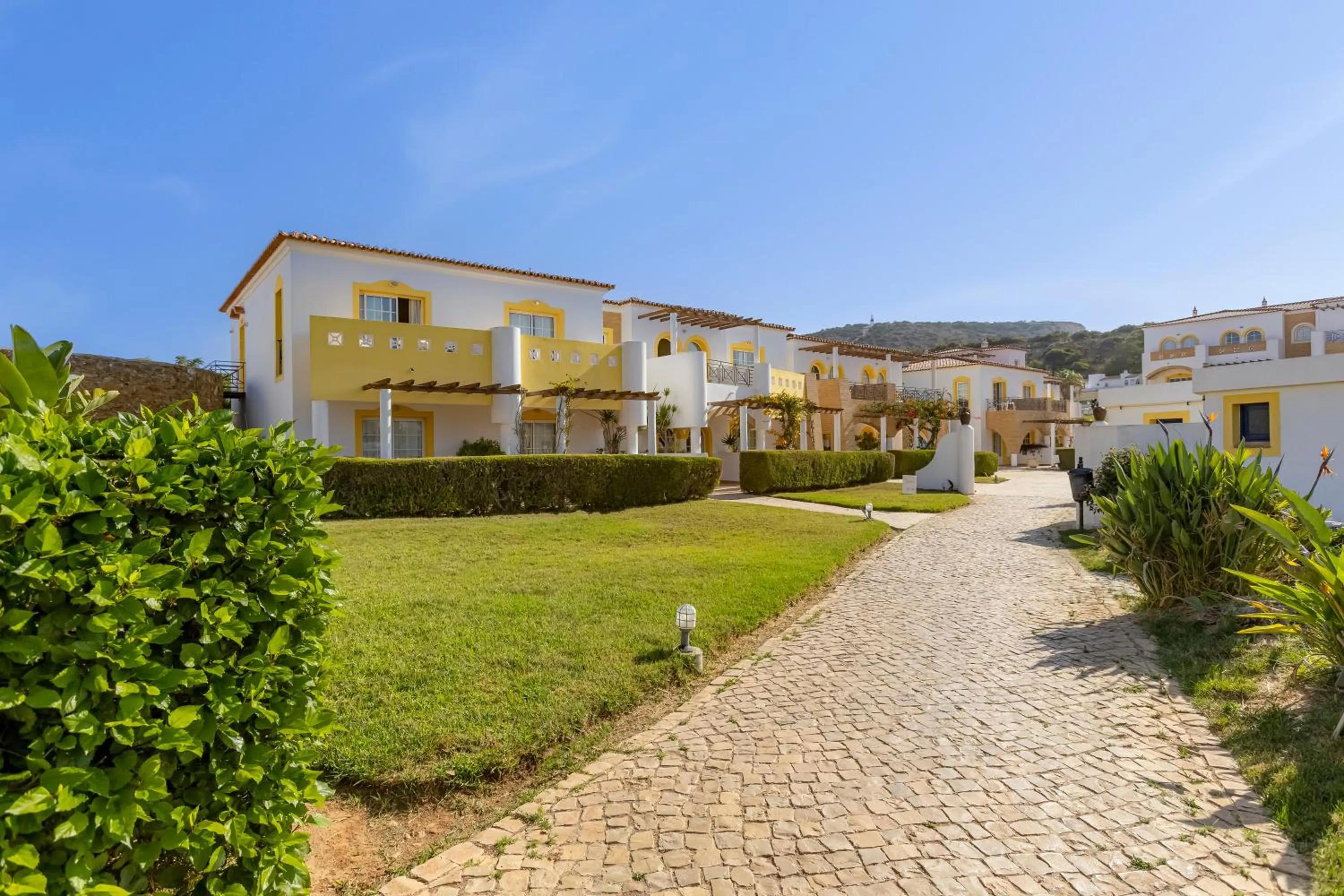 Luz Bay Hotel