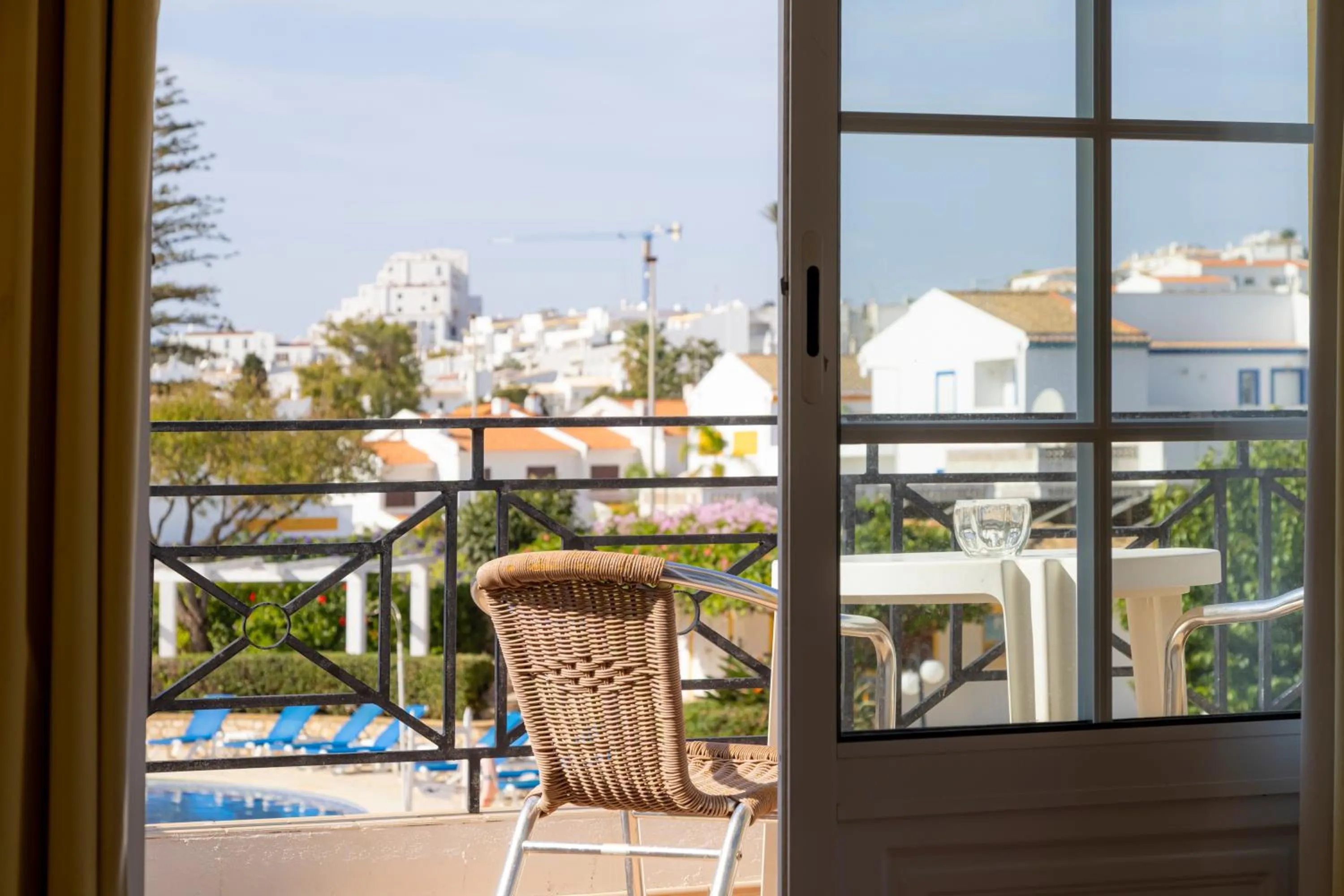 Luz Bay Hotel
