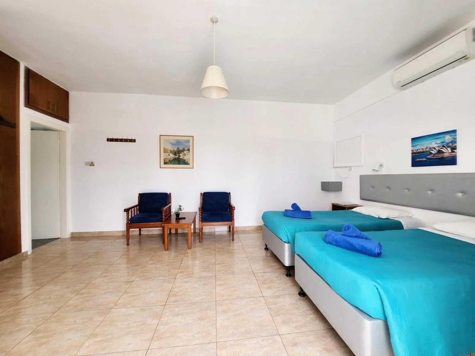 Bed in Florence Hotel Apartments