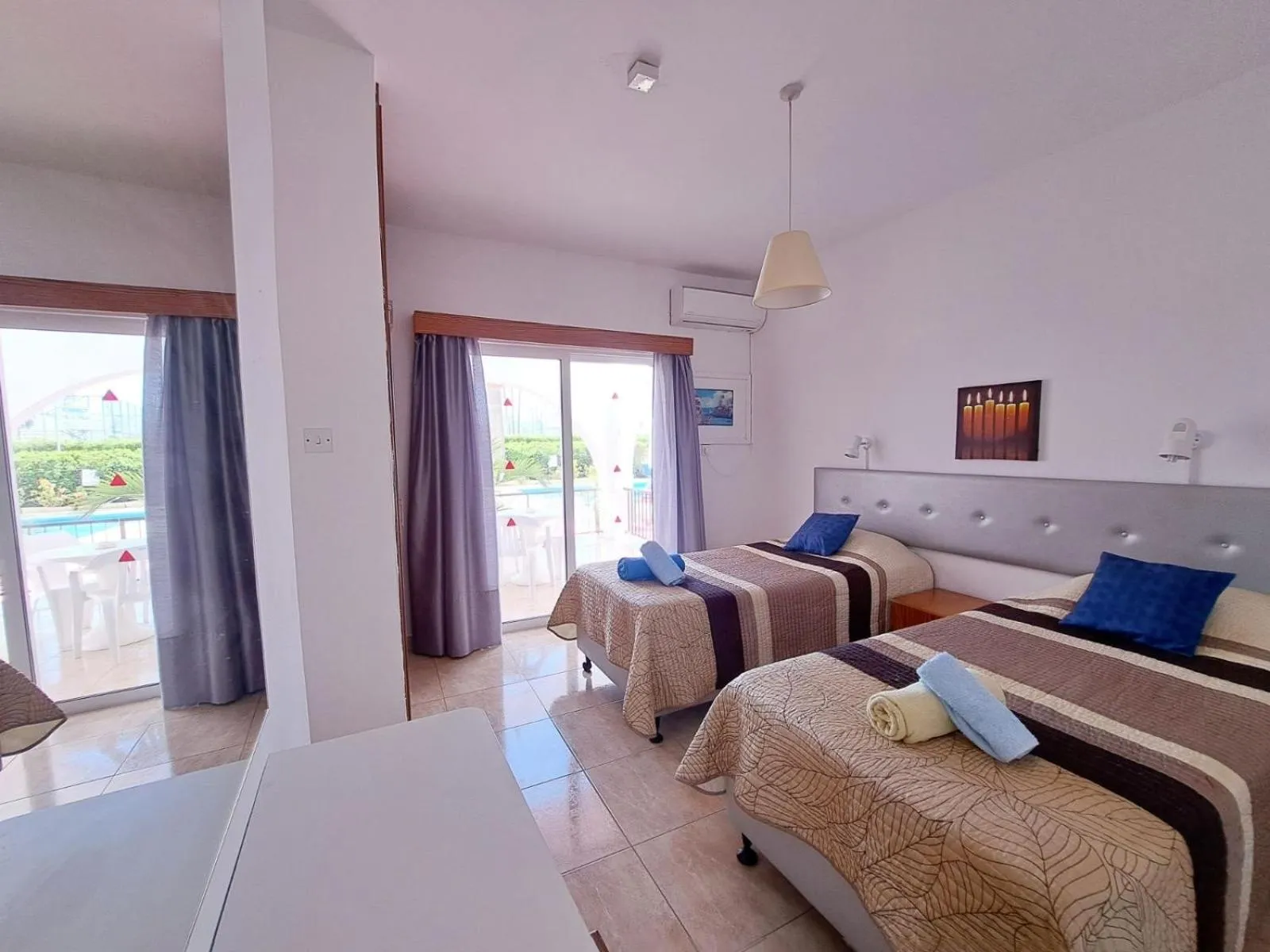 Bedroom, Bed in Florence Hotel Apartments