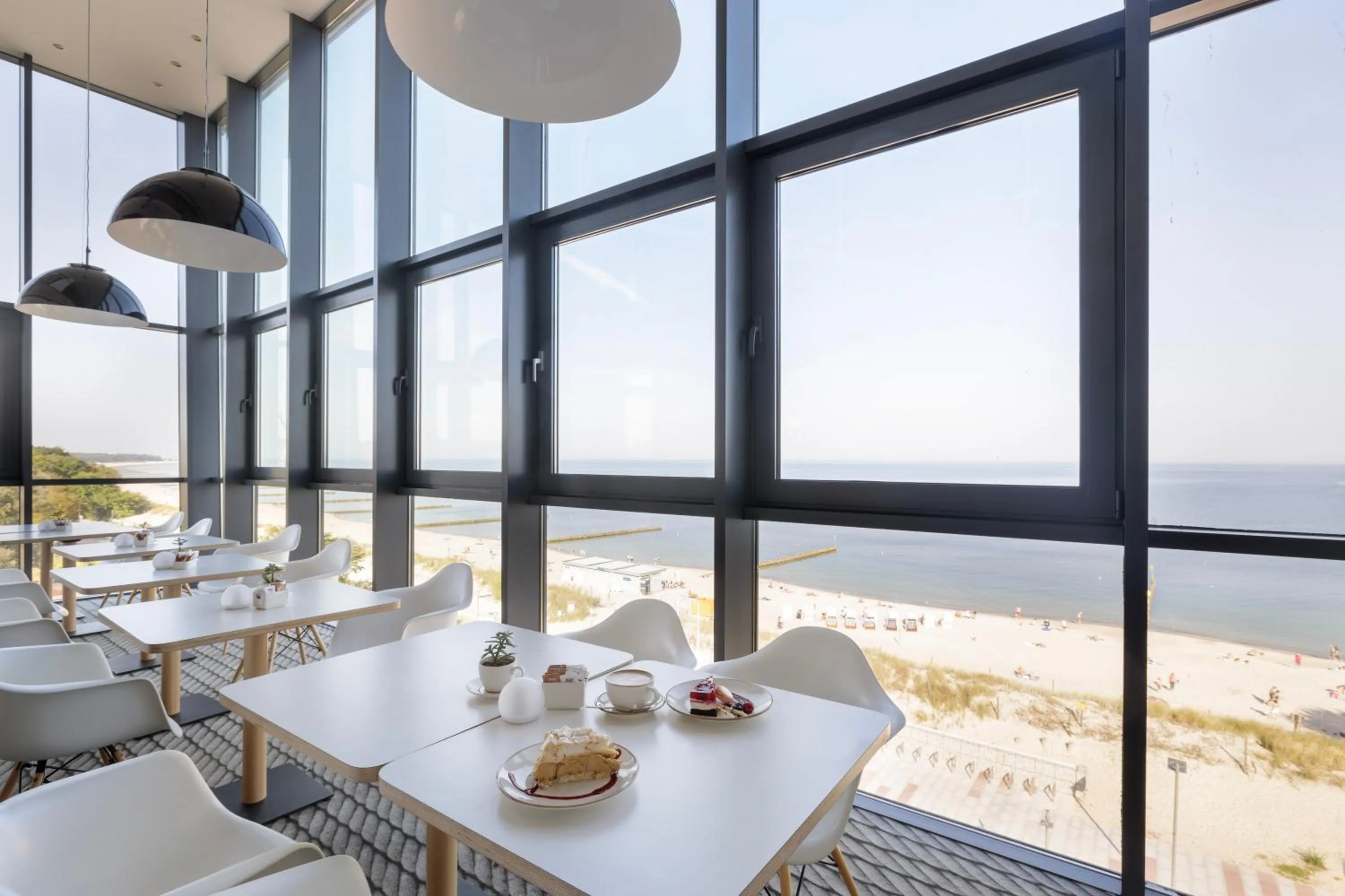 Restaurant/places to eat in Ultra Marine by Zdrojowa