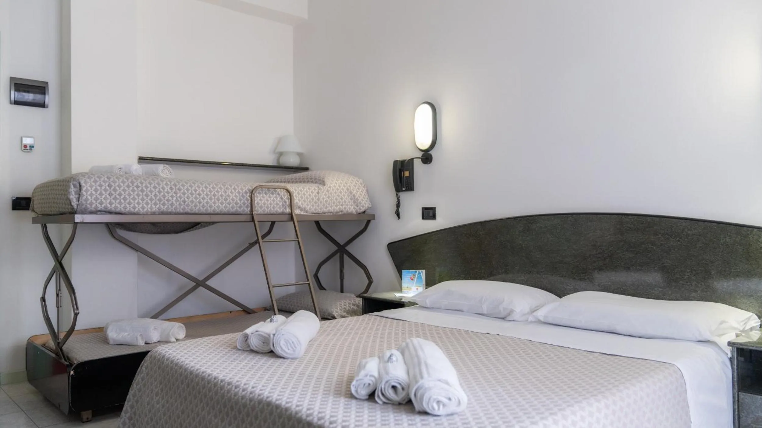 Bedroom in Hotel Nobel