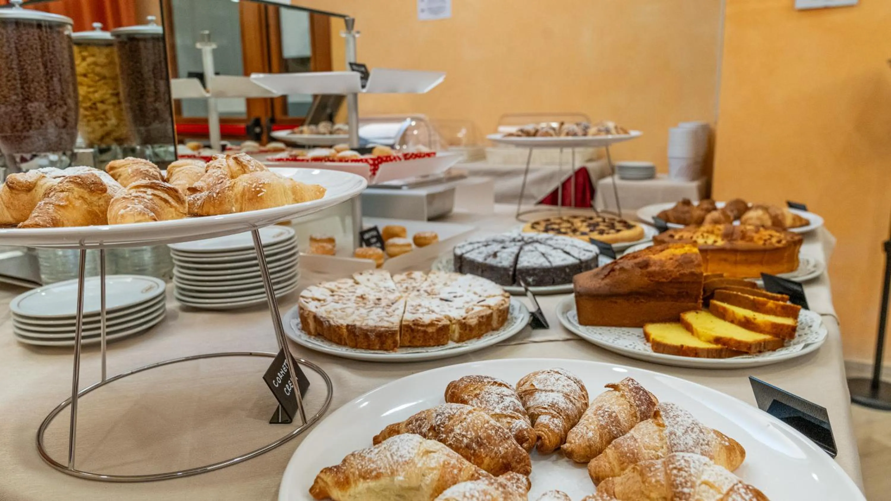 Breakfast in Hotel Nobel