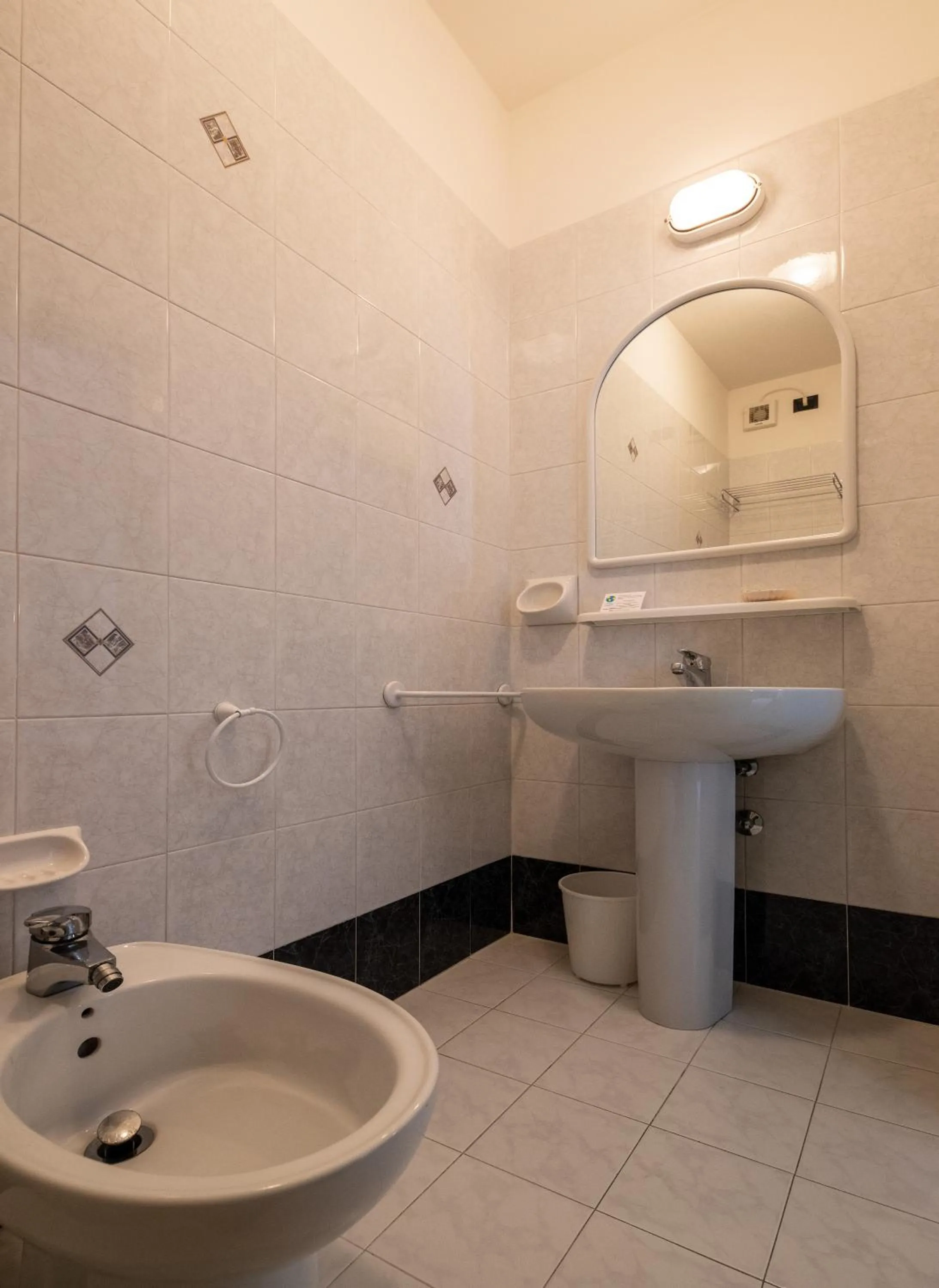 Bathroom in Hotel Nobel