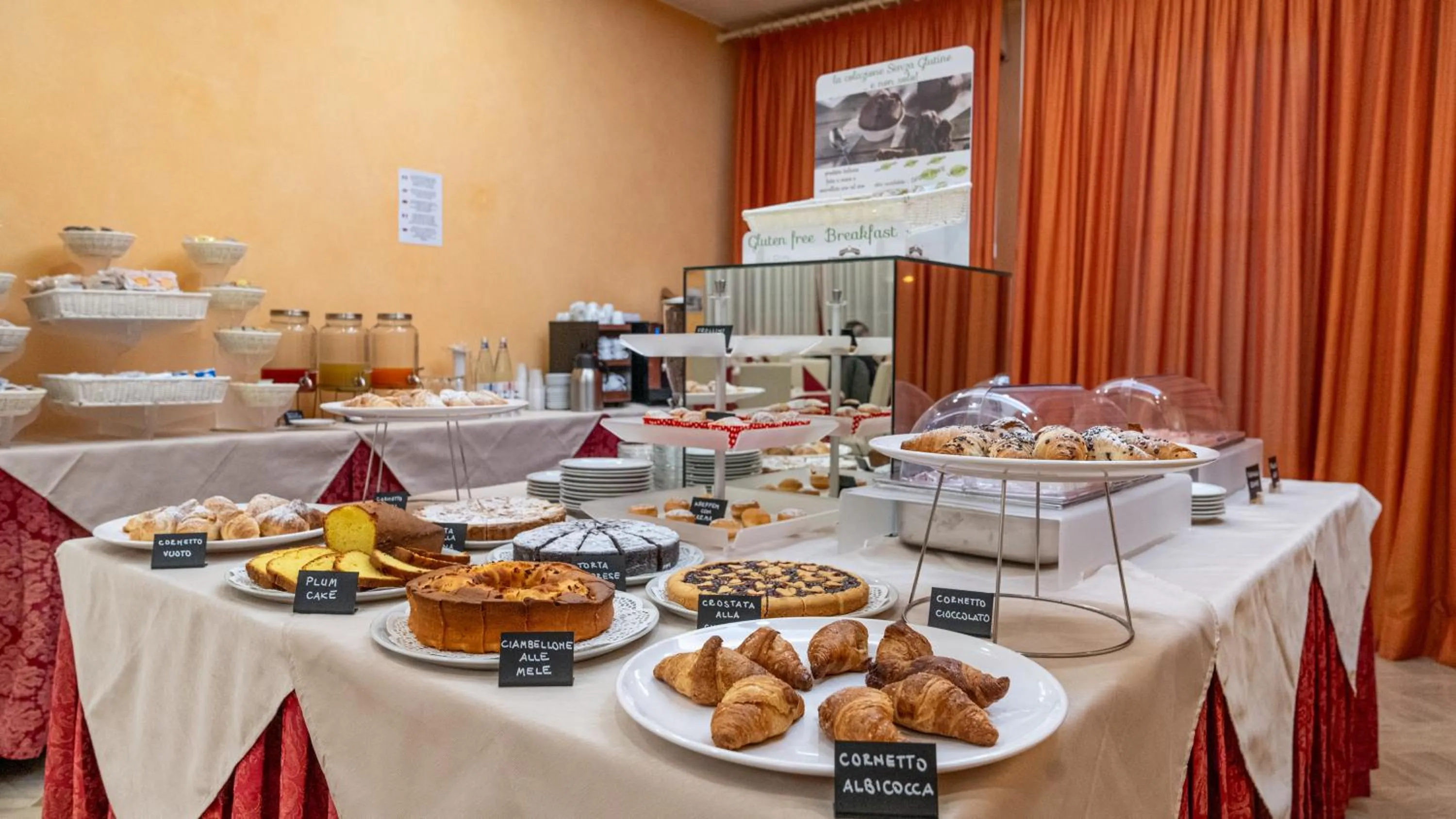 Breakfast in Hotel Nobel