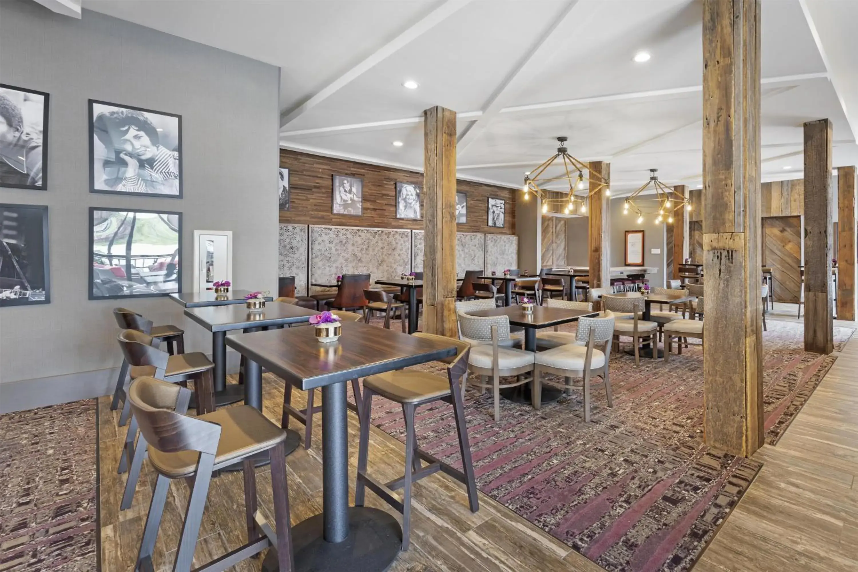 Restaurant/places to eat in Hilton Garden Inn Gallatin Restaurant/places to eat in Hilton Garden Inn Gallatin