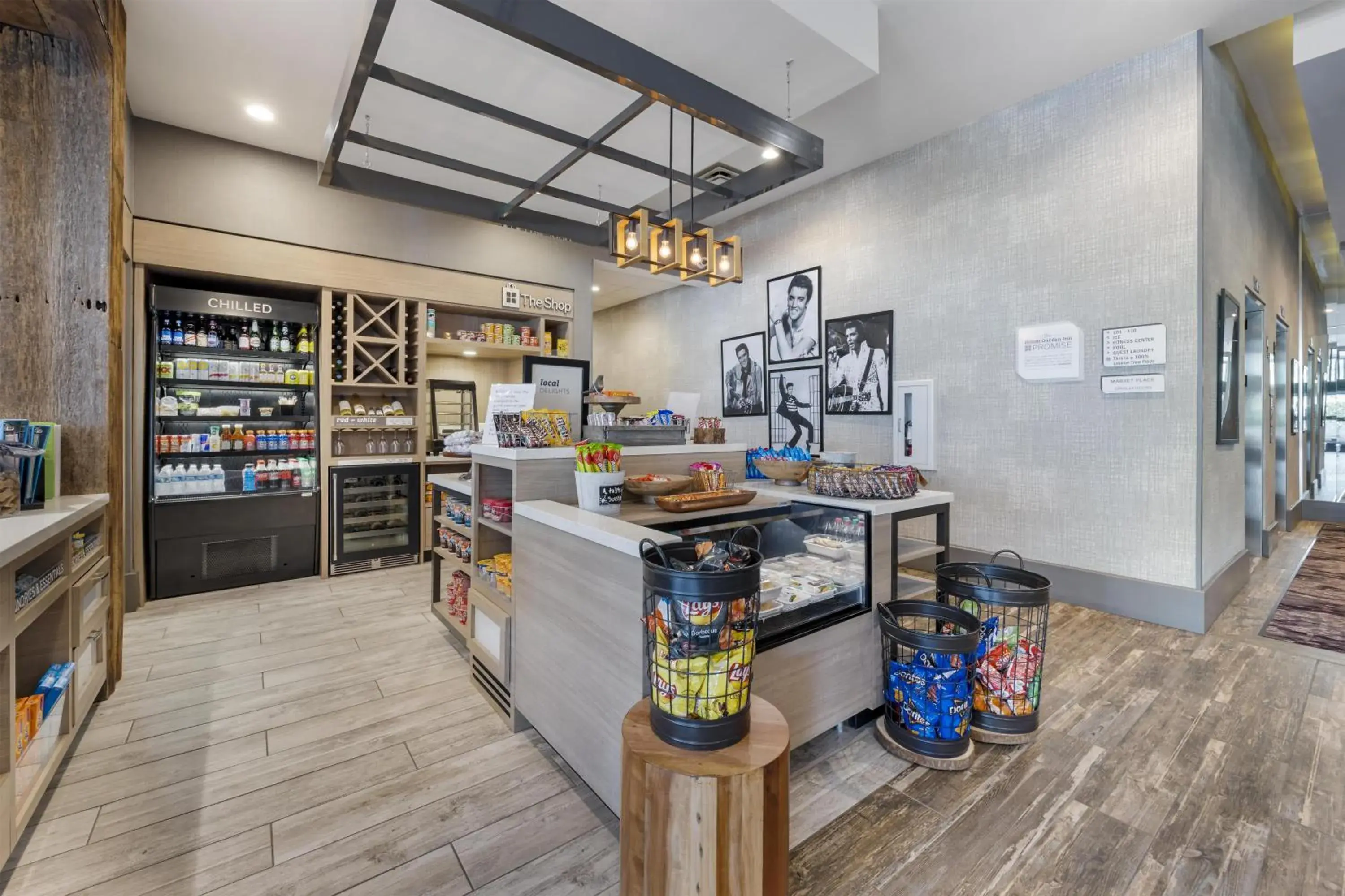 Restaurant/places to eat in Hilton Garden Inn Gallatin Restaurant/places to eat in Hilton Garden Inn Gallatin