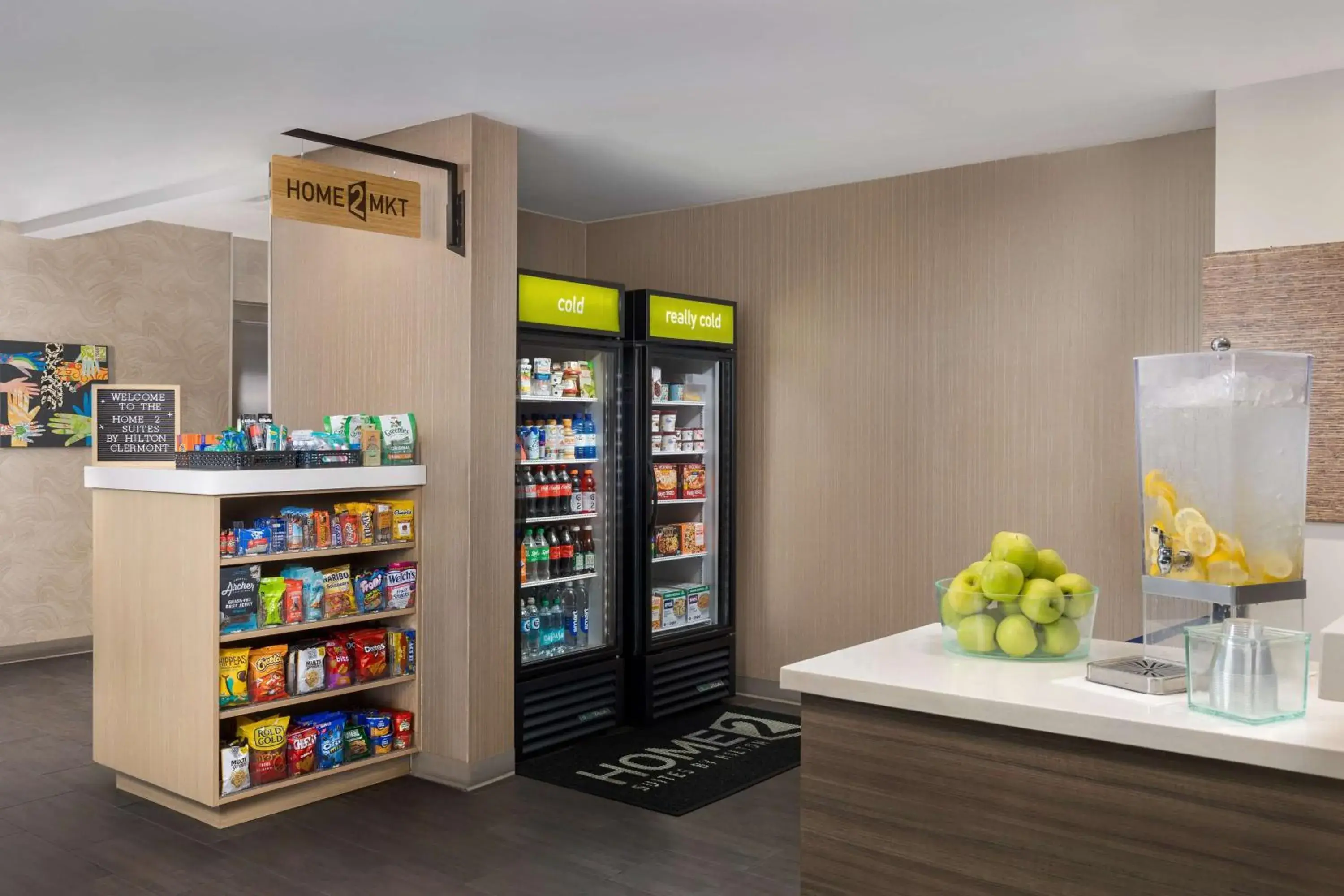 Restaurant/places to eat in Home2 Suites By Hilton Clermont Restaurant/places to eat in Home2 Suites By Hilton Clermont