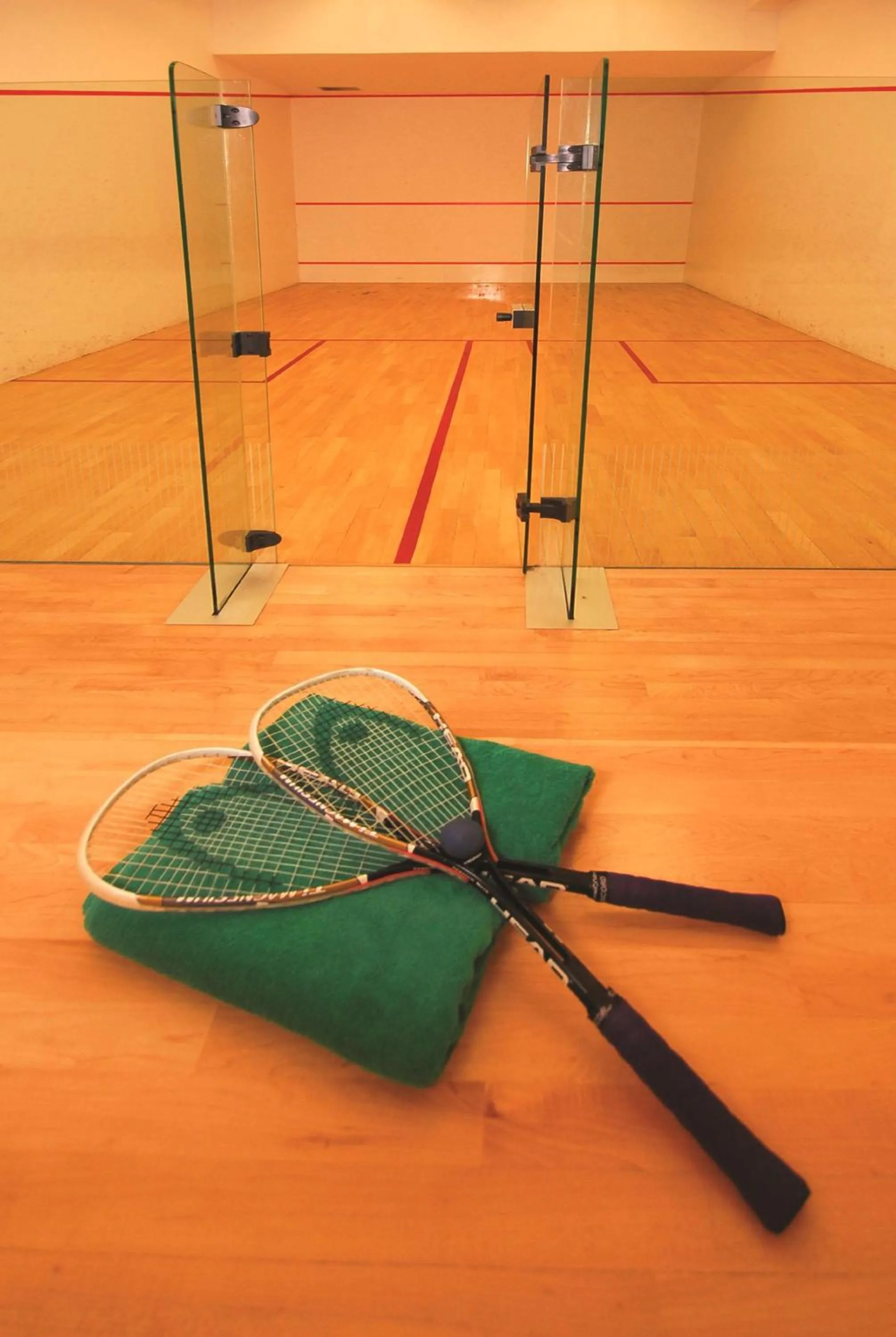 Squash in Comfort Service Apartment at Times Square KL