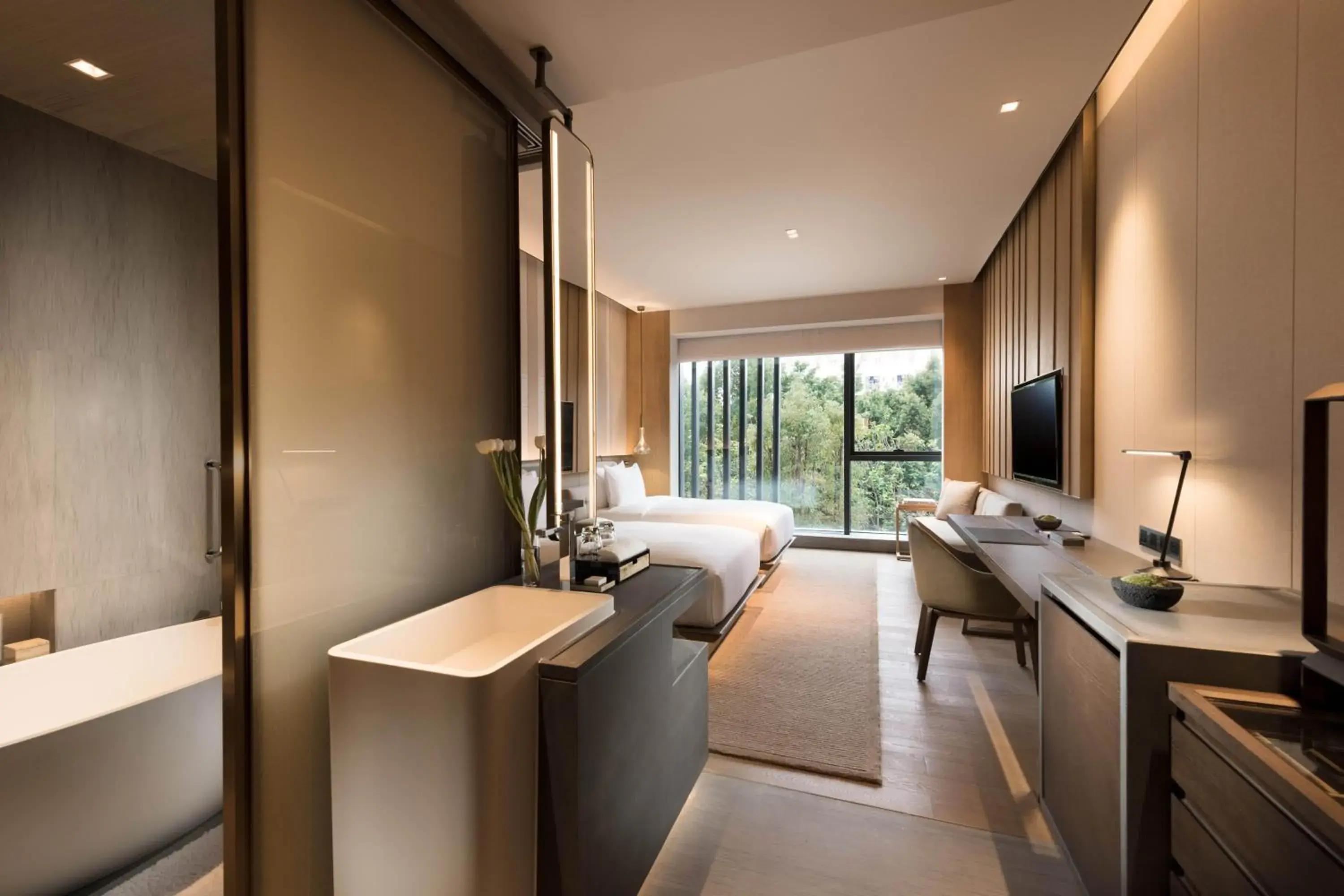 Deluxe Twin Room in Joyze Hotel Xiamen, Curio Collection By Hilton Deluxe Twin Room in Joyze Hotel Xiamen, Curio Collection By Hilton