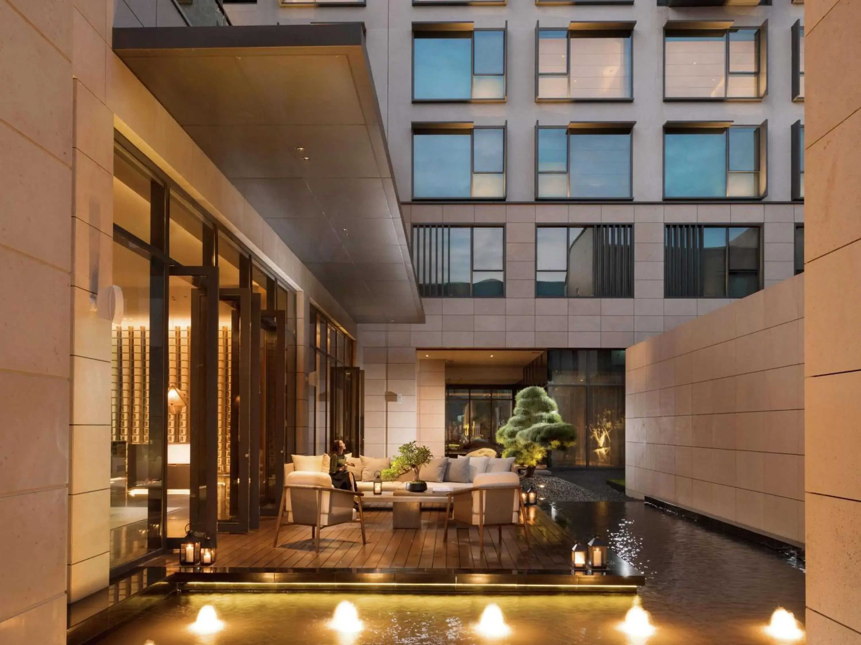 Property building in Joyze Hotel Xiamen, Curio Collection By Hilton Property building in Joyze Hotel Xiamen, Curio Collection By Hilton